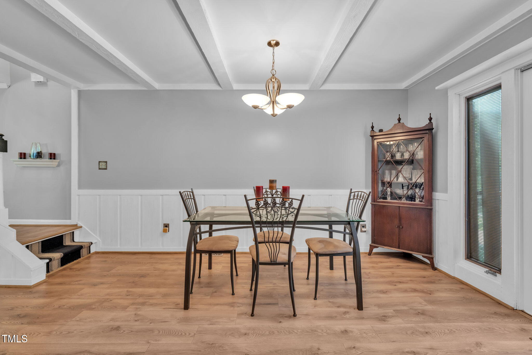 5805 Mapleridge Road Property Photo 11