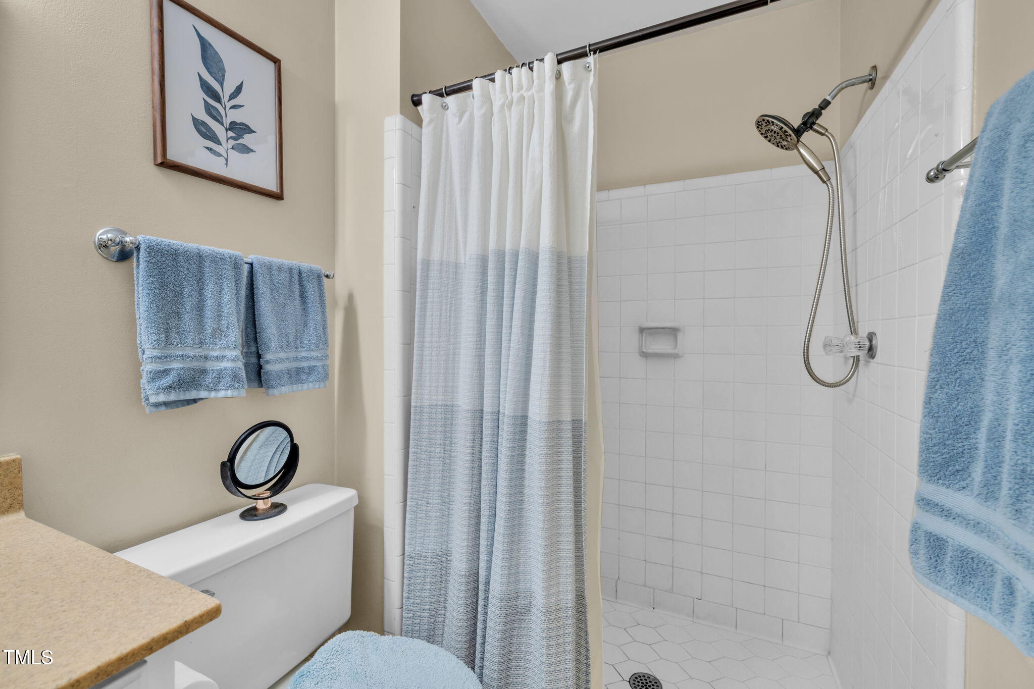 5805 Mapleridge Road Property Photo 21
