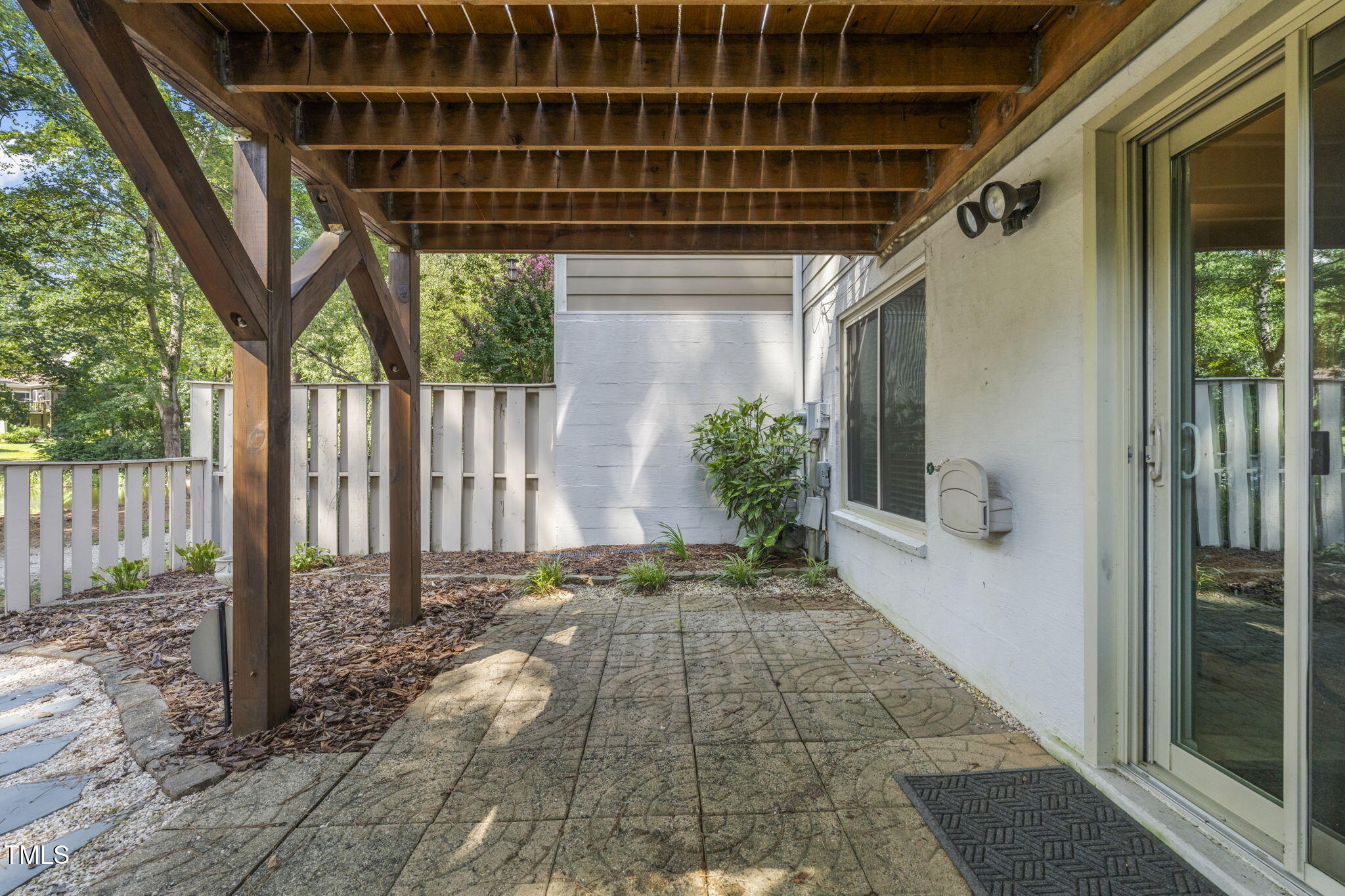 5805 Mapleridge Road Property Photo 37