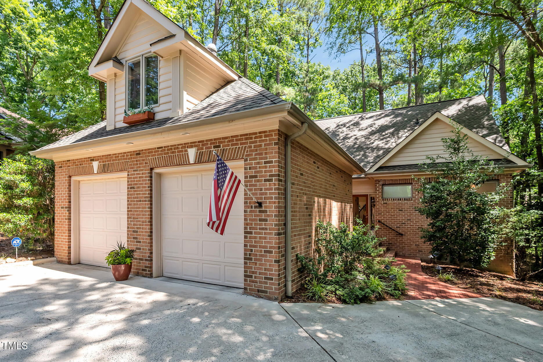 81106 Alexander Property Photo 1