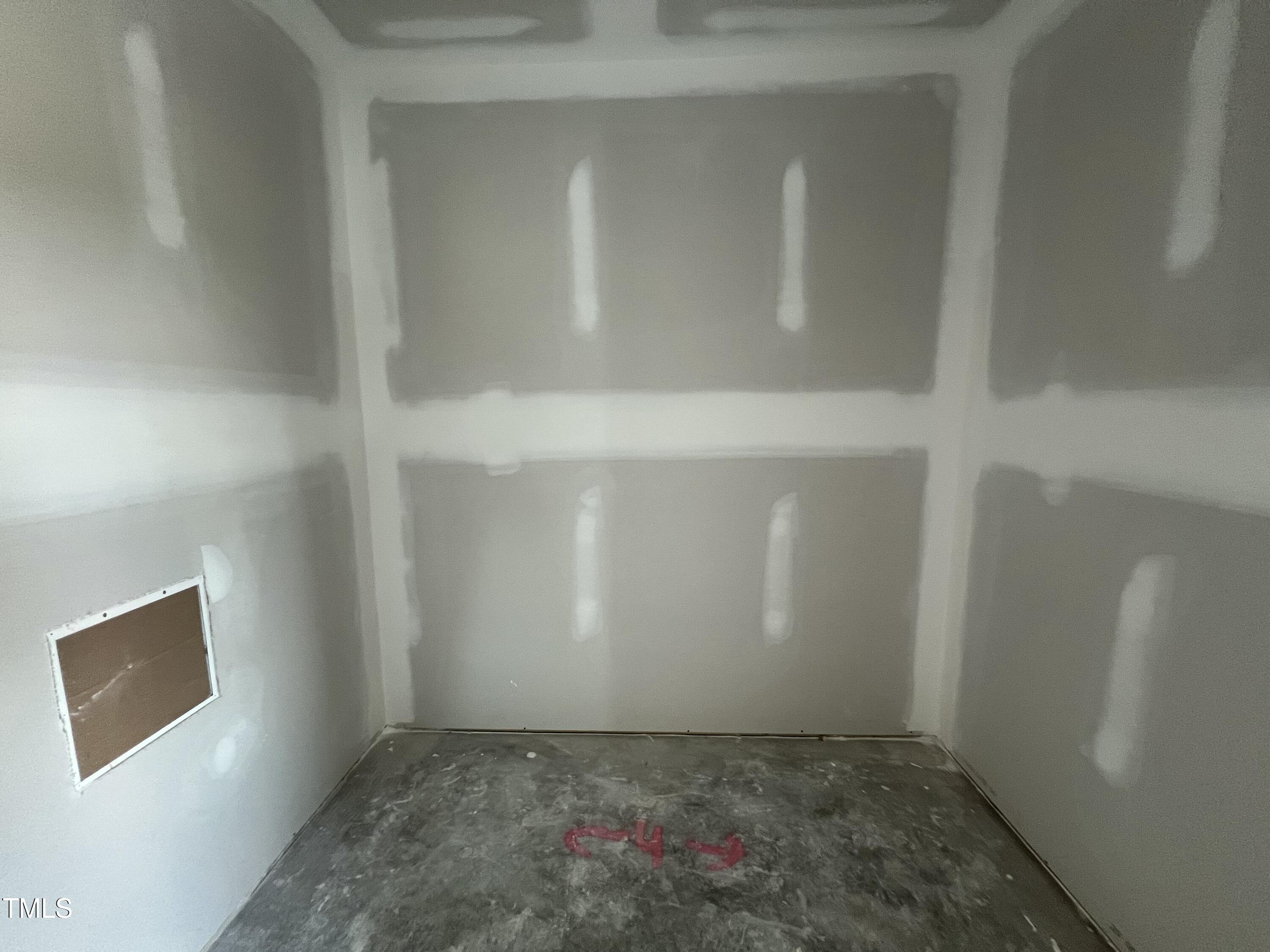 100 Sagewood Drive Property Photo 12