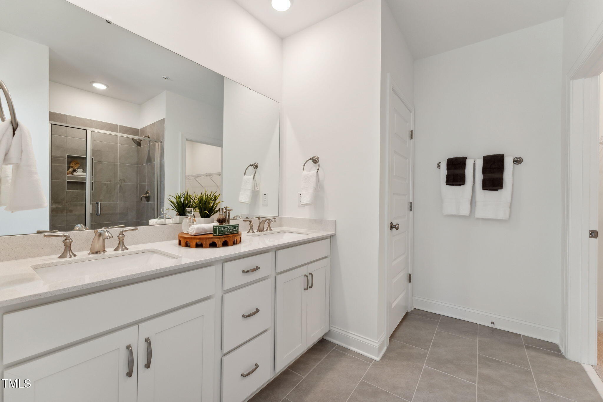 1232 S Person Street # 101 Property Photo 14
