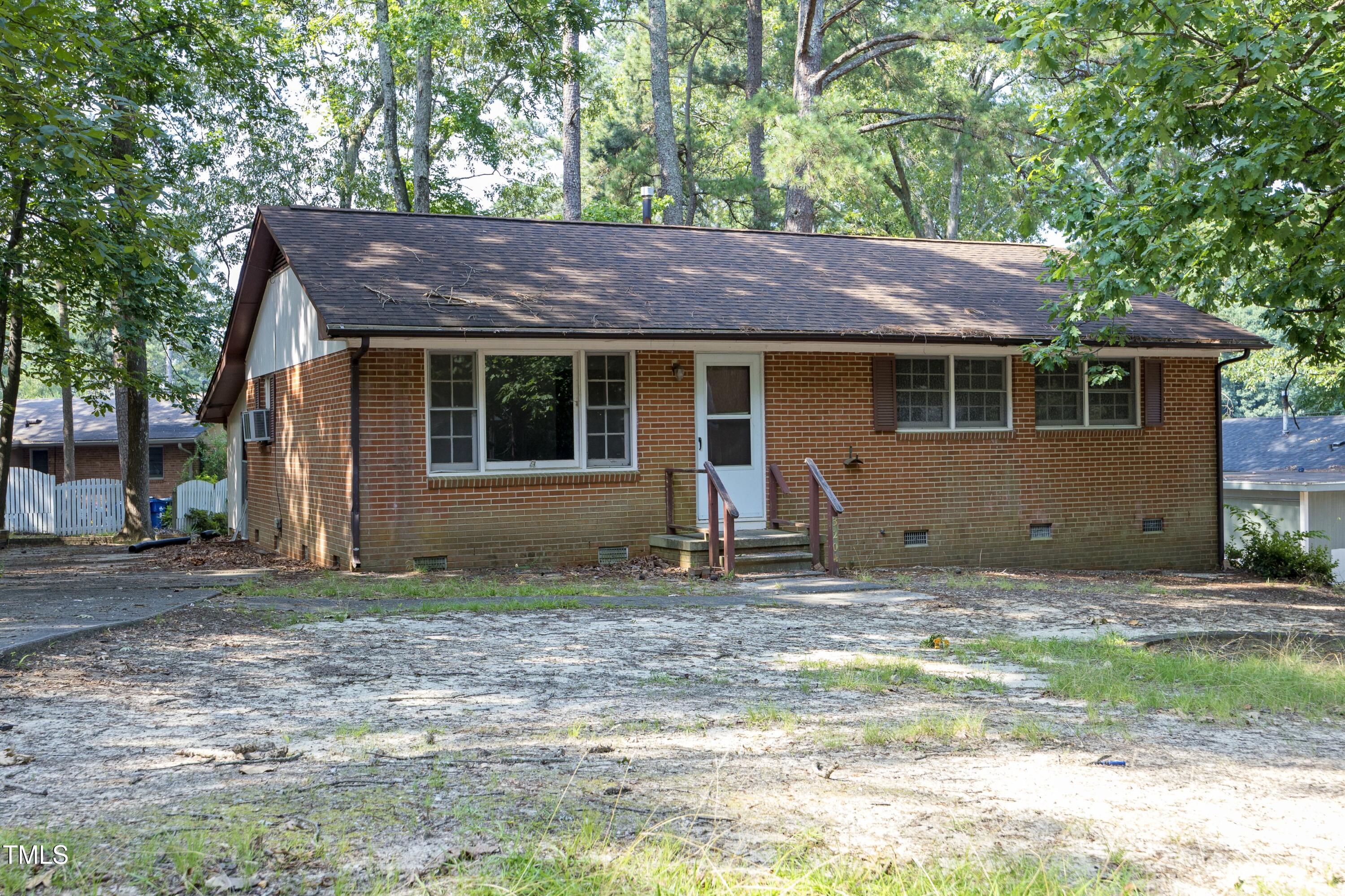 3204 Friar Tuck Rd Road Property Photo 1