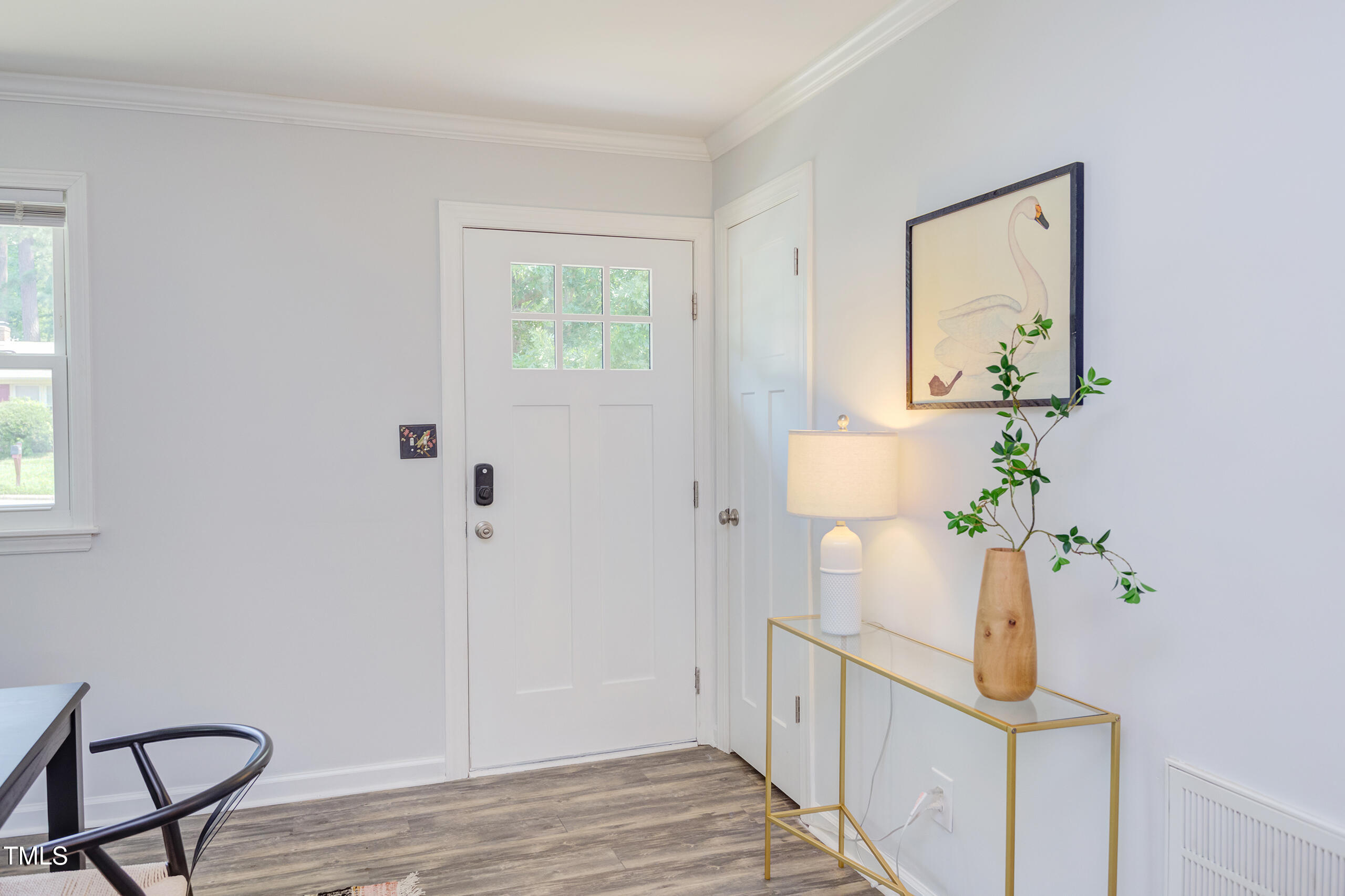 2014 Athens Avenue Property Photo 5