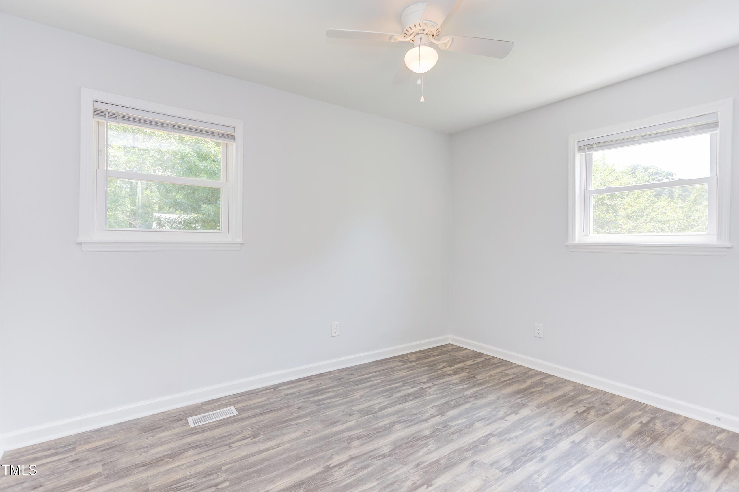 2014 Athens Avenue Property Photo 30