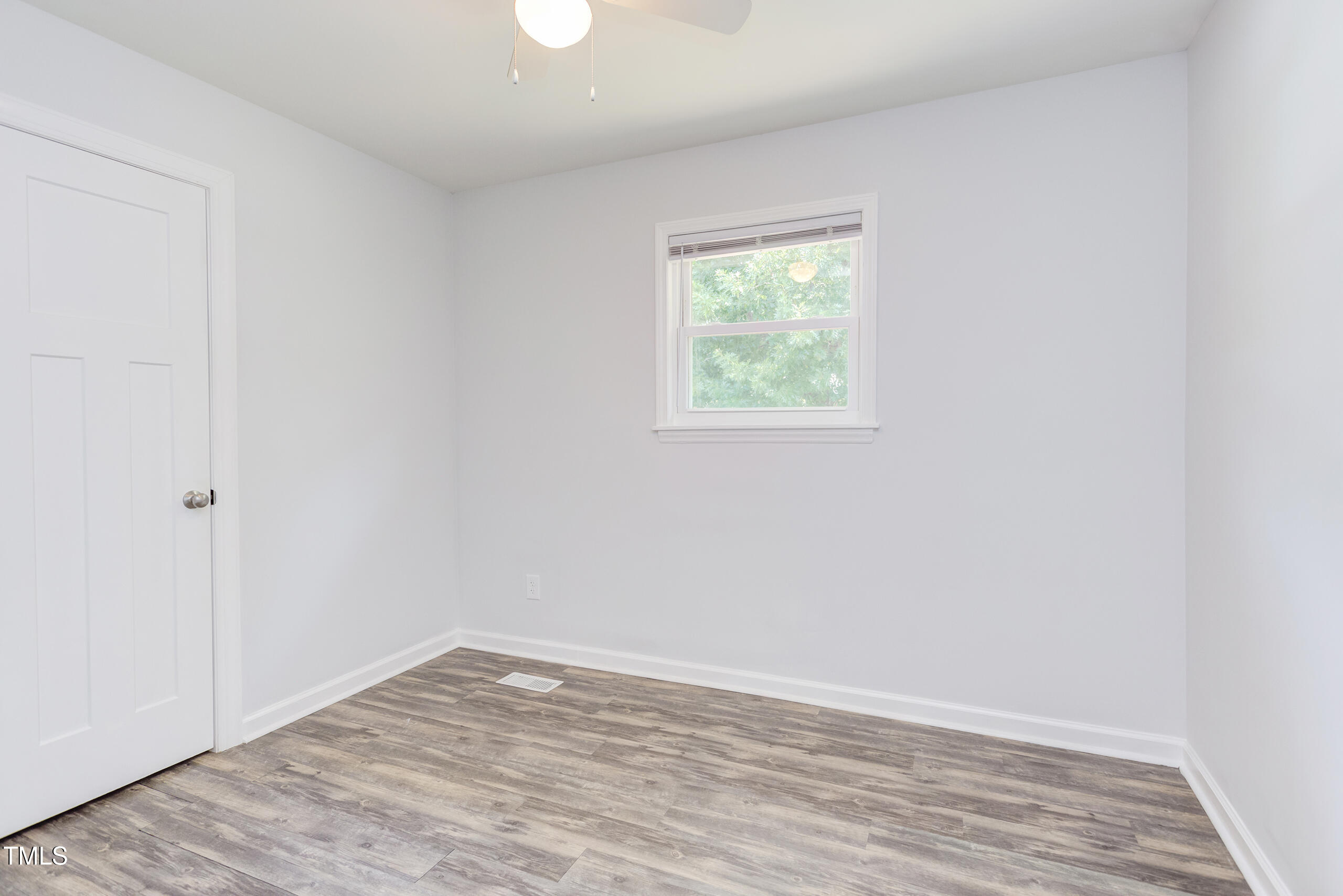 2014 Athens Avenue Property Photo 33