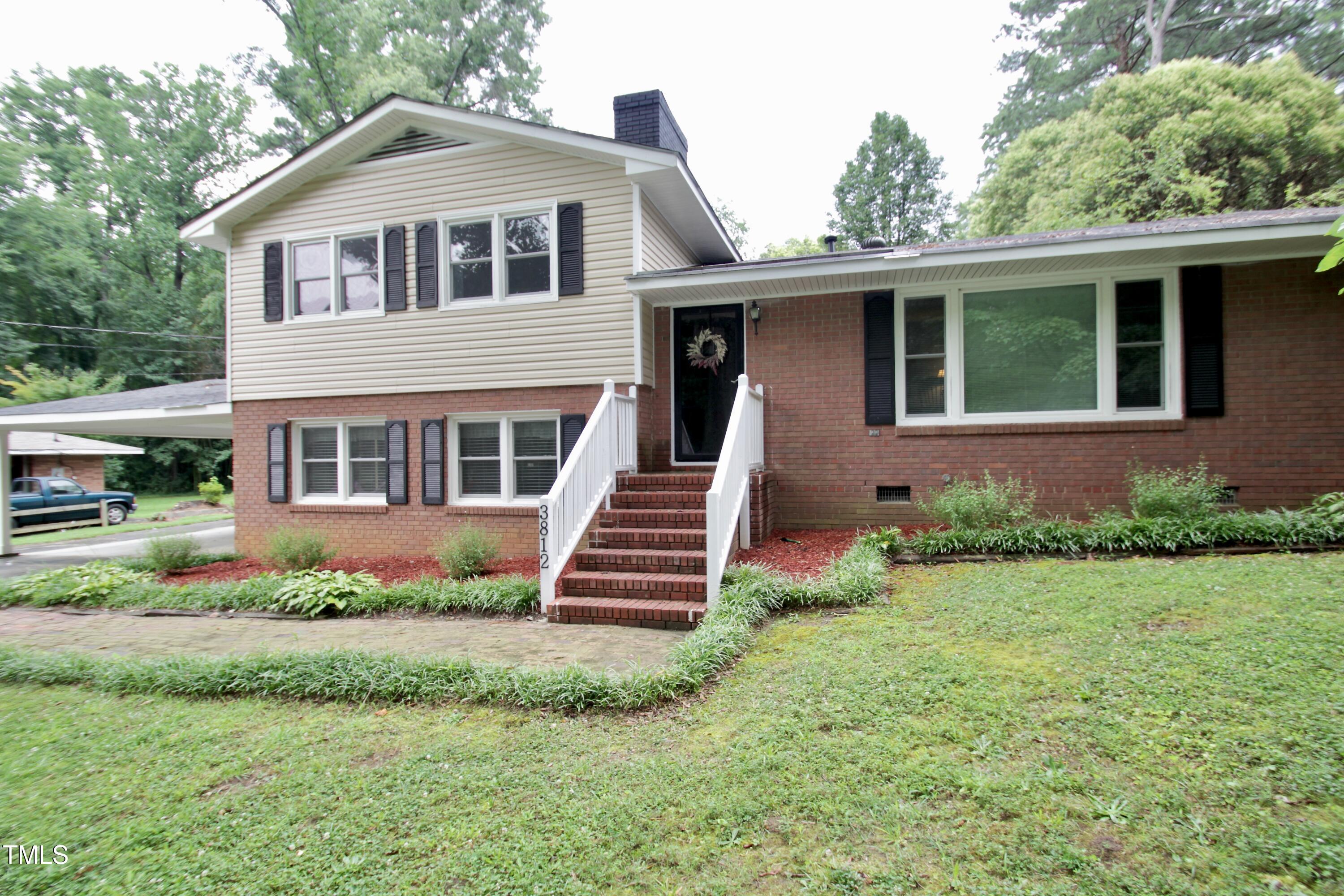 3812 Vesta Drive Property Photo 1