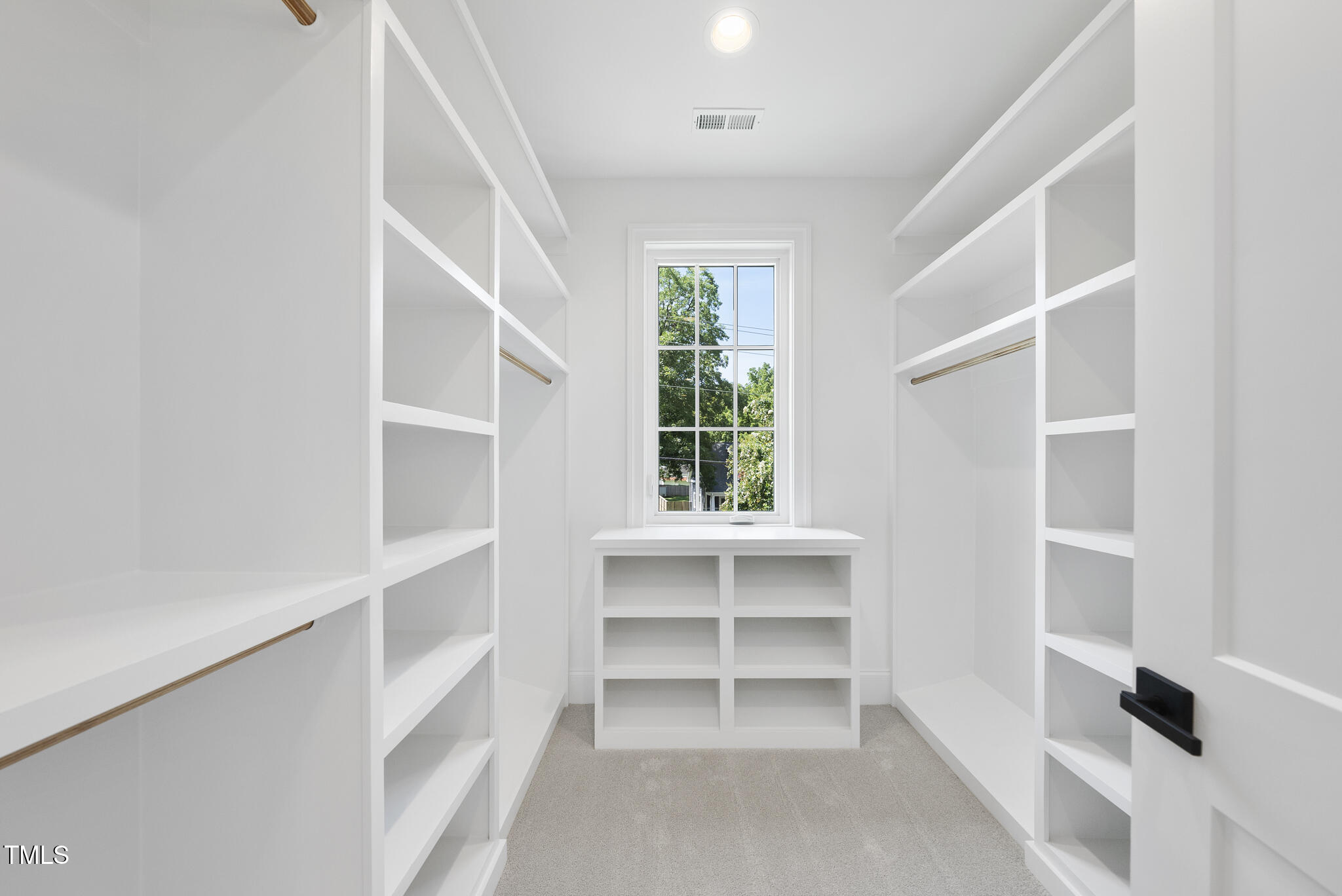 625 Glascock Street Property Photo 15