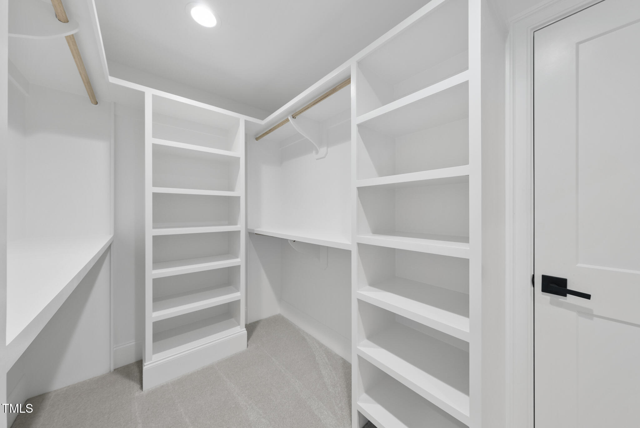 625 Glascock Street Property Photo 16