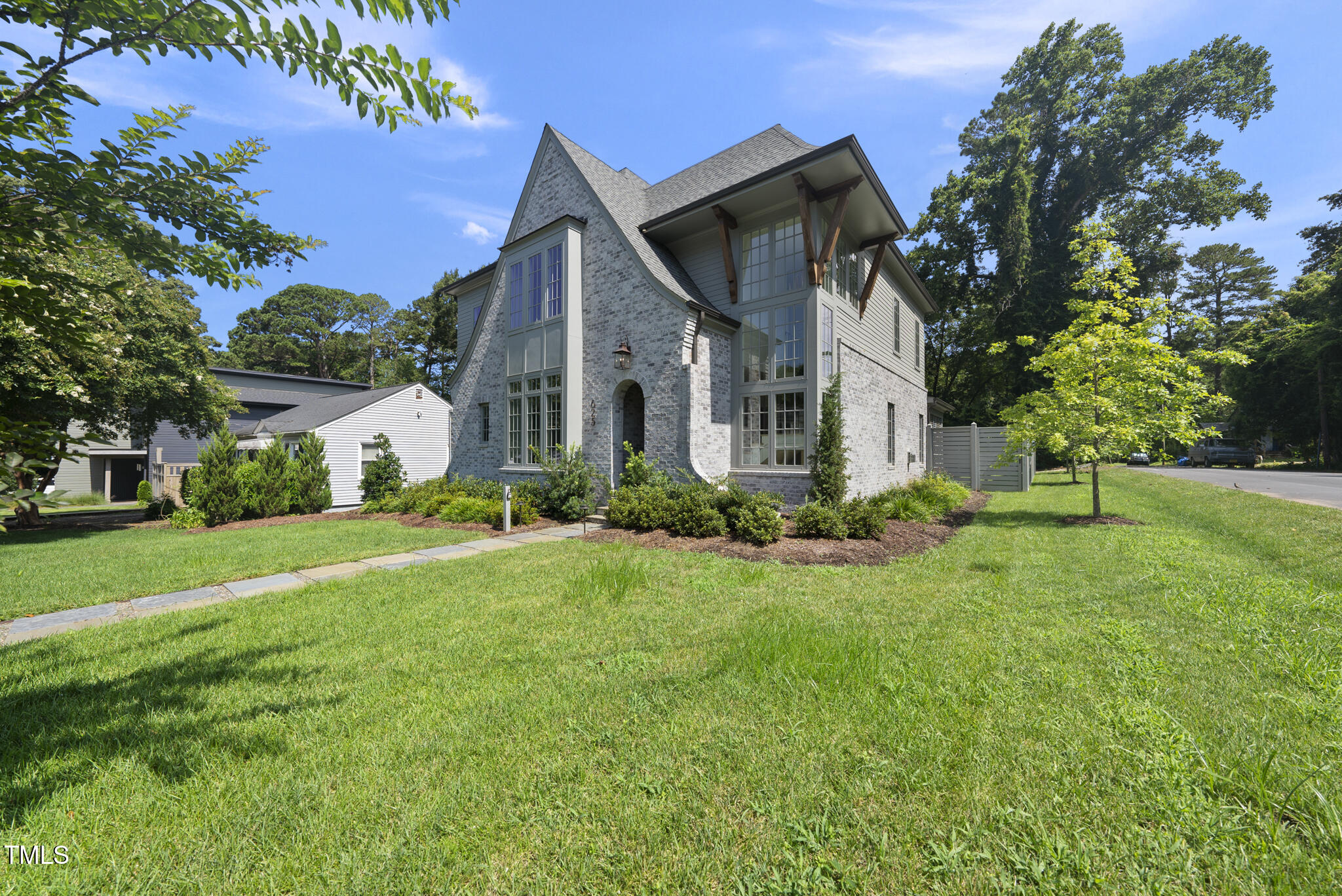 625 Glascock Street Property Photo 42