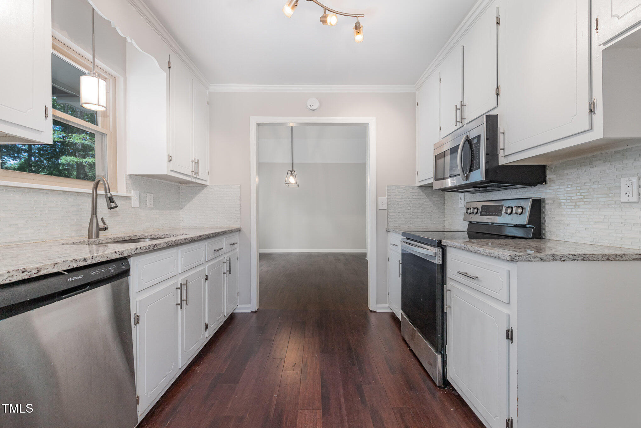 908 Snow Hill Road Property Photo 16
