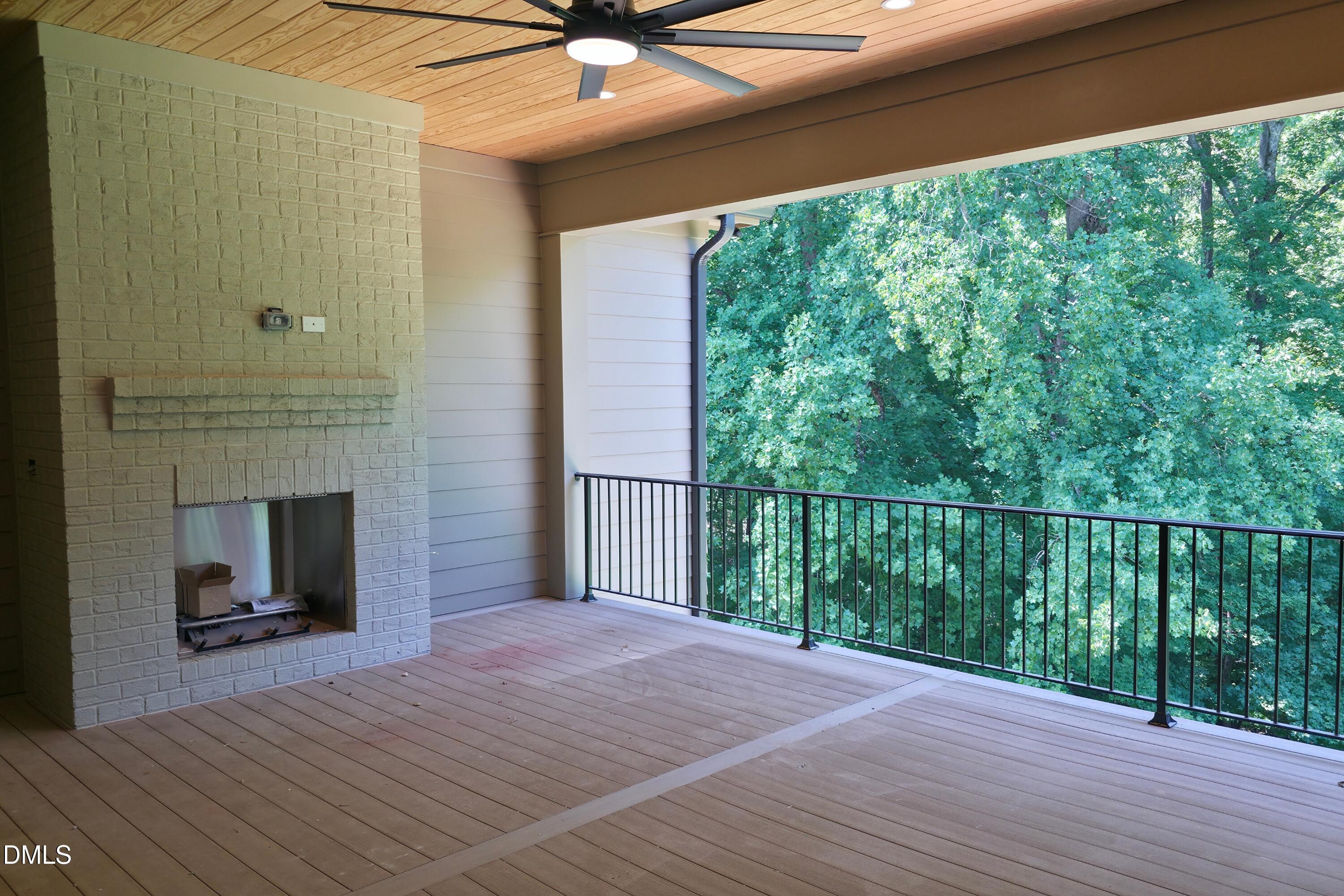 1725 Legacy Ridge Lane Property Photo 17