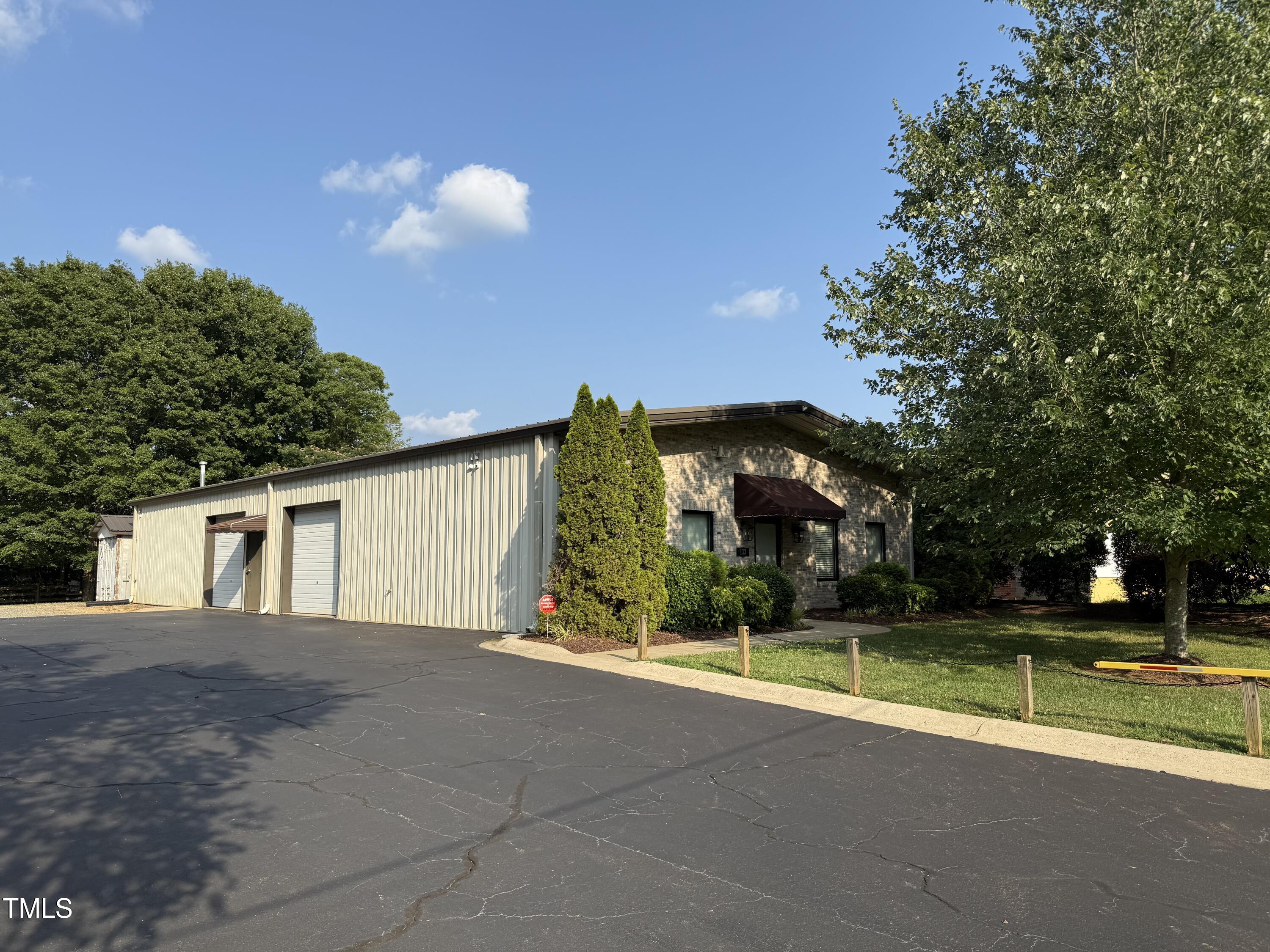 133 Woodlawn Road Property Photo 4