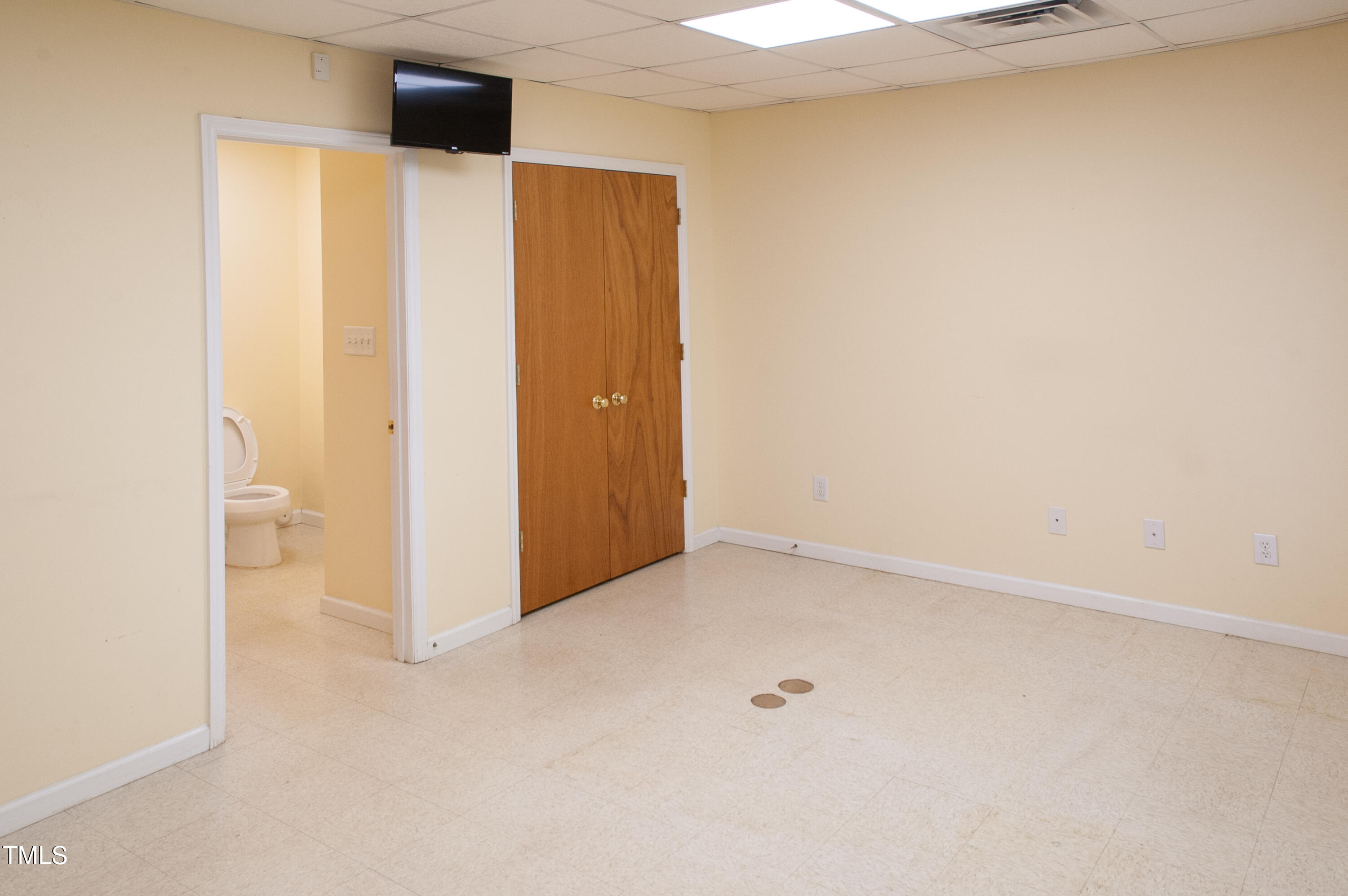 133 Woodlawn Road Property Photo 13