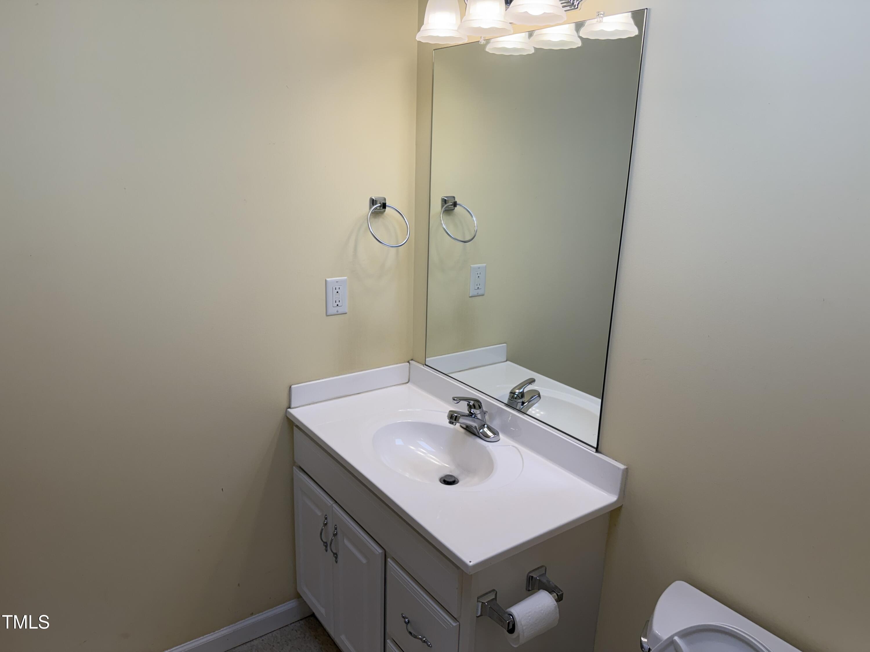 133 Woodlawn Road Property Photo 18