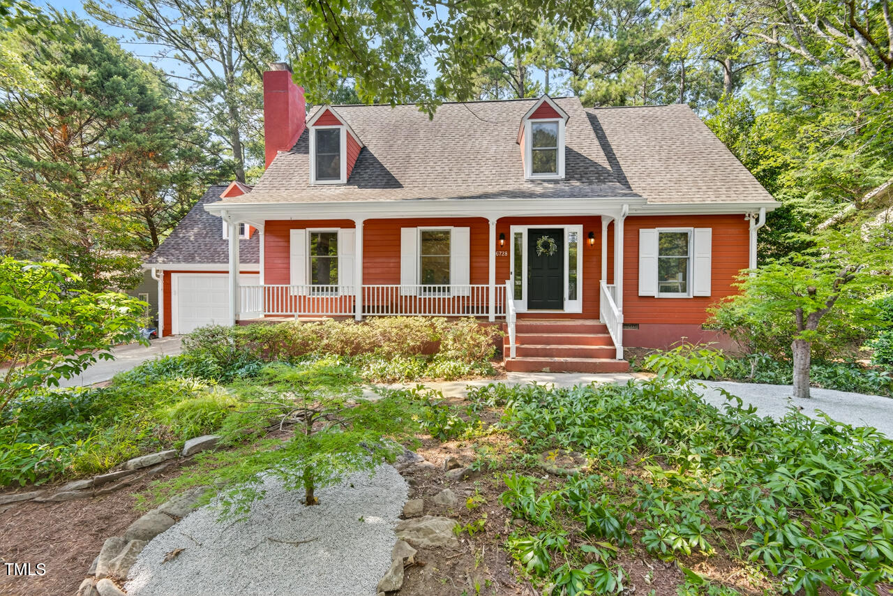6728 Glen Forrest Drive Property Photo 1