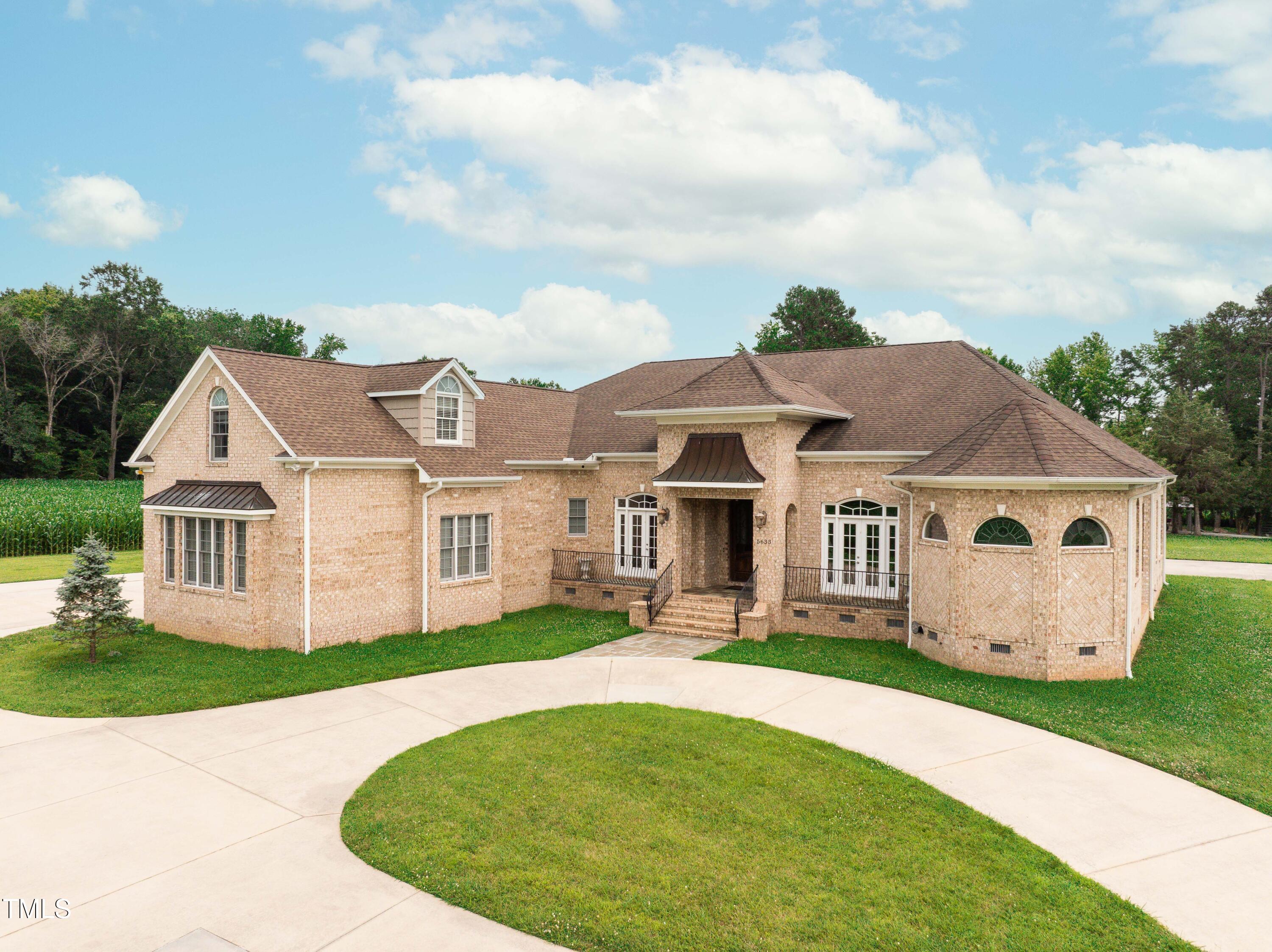 5633 Baptist Assembly Road Property Photo 1