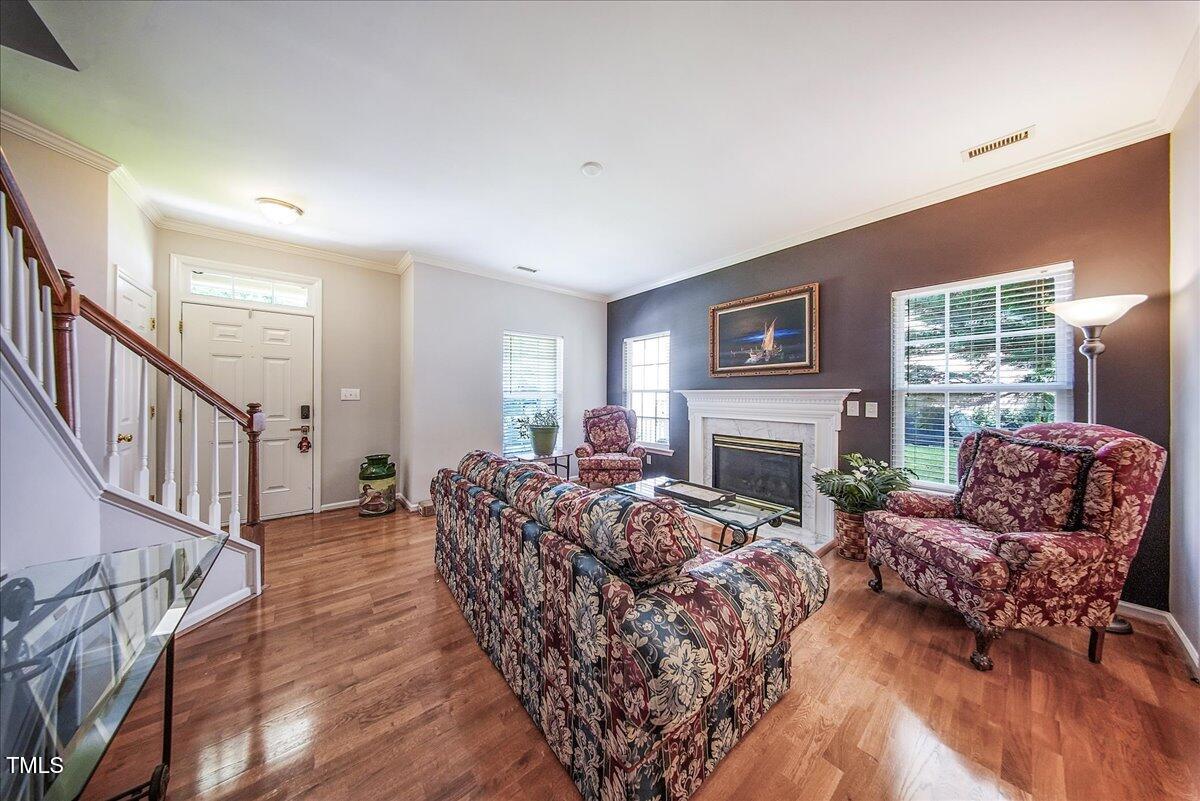 1909 Piperwood Court Property Photo 5