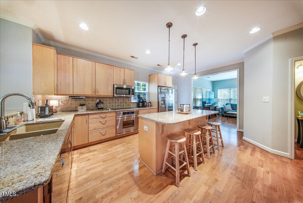 1909 Piperwood Court Property Photo 8