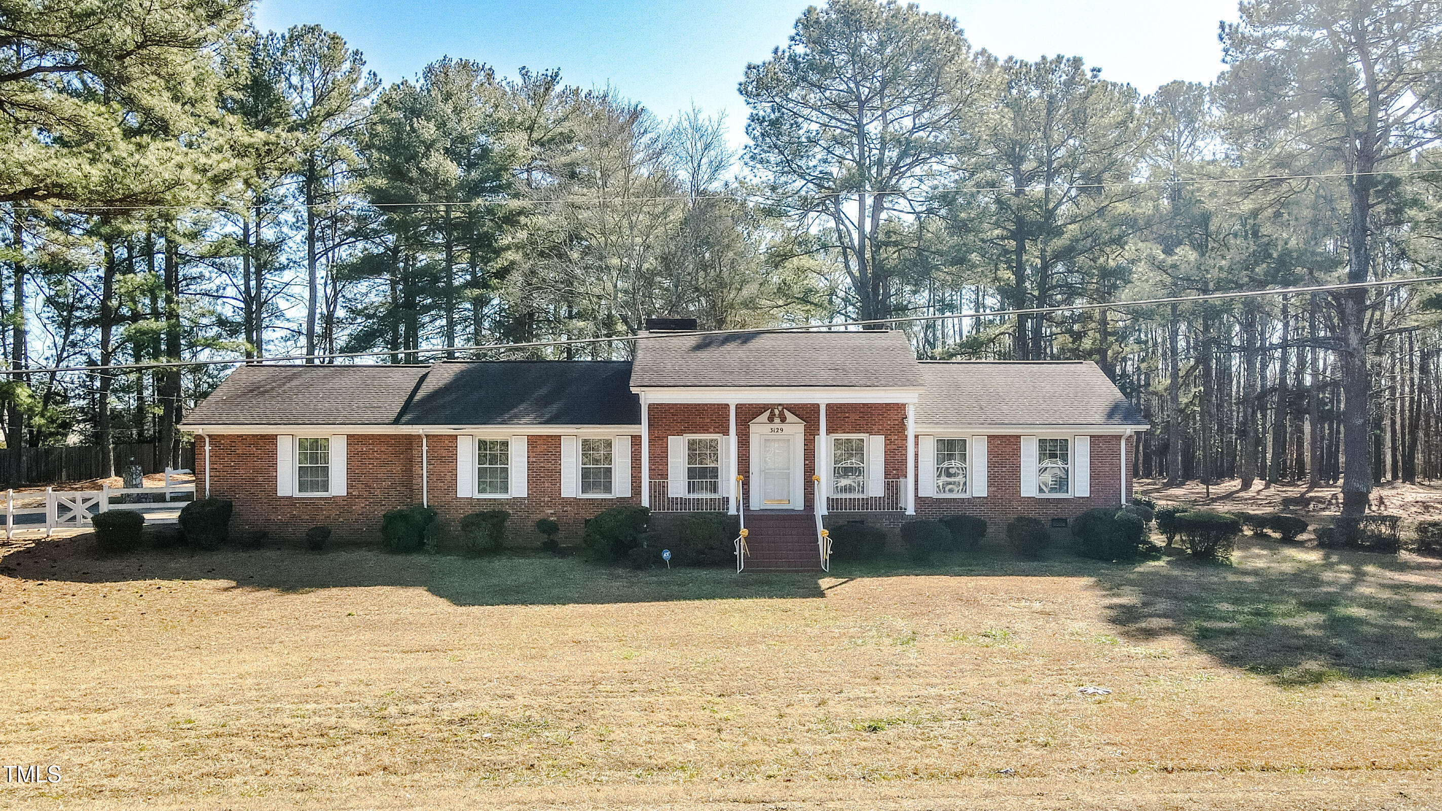 3129 Barwell Road Property Photo 1