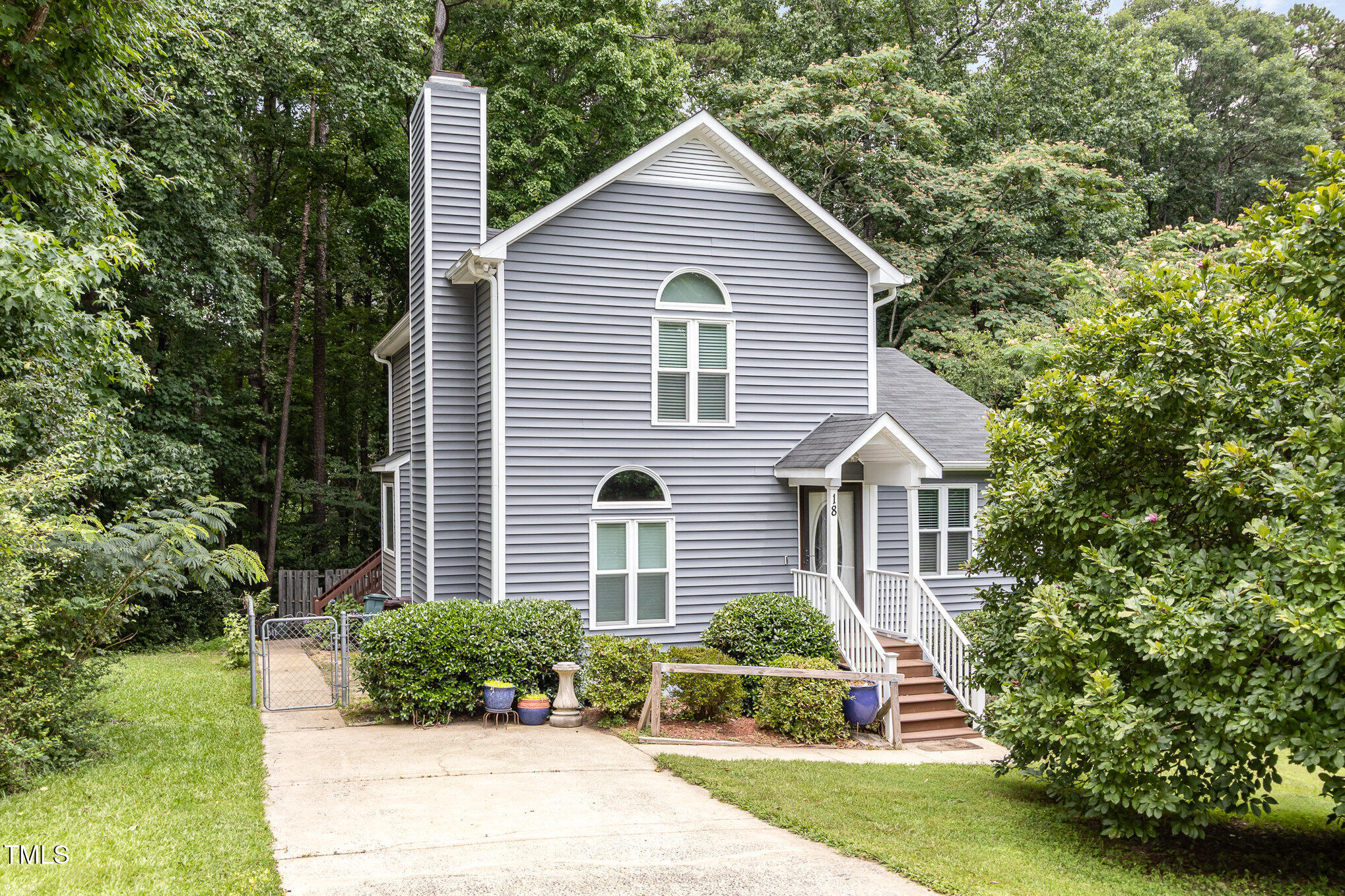 18 Syracuse Place Property Photo 1