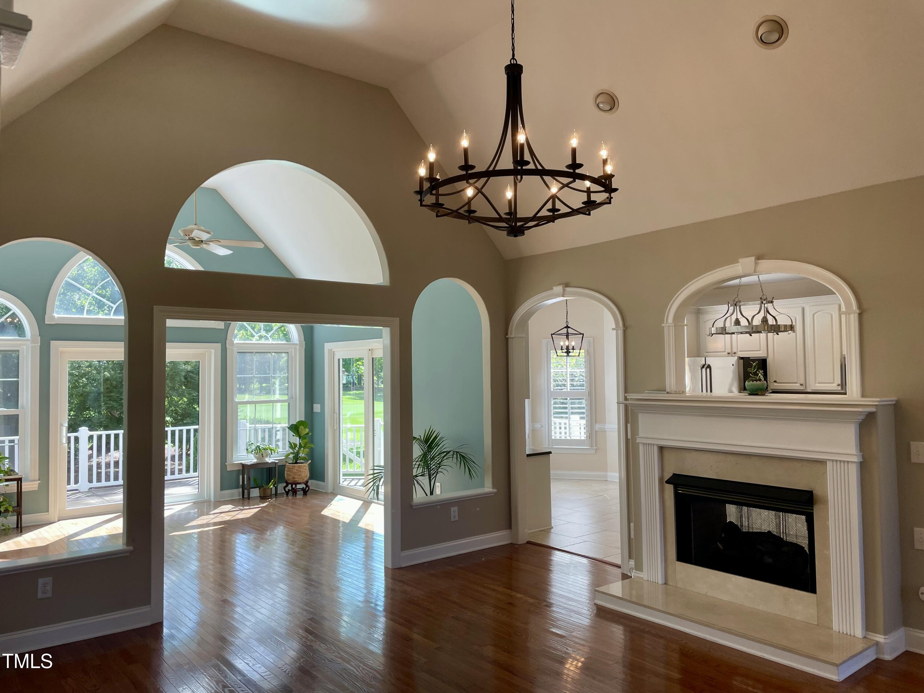 909 Taberna Circle Property Photo 7
