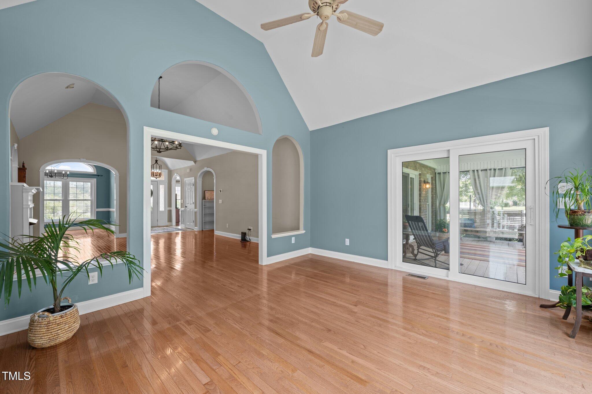 909 Taberna Circle Property Photo 46