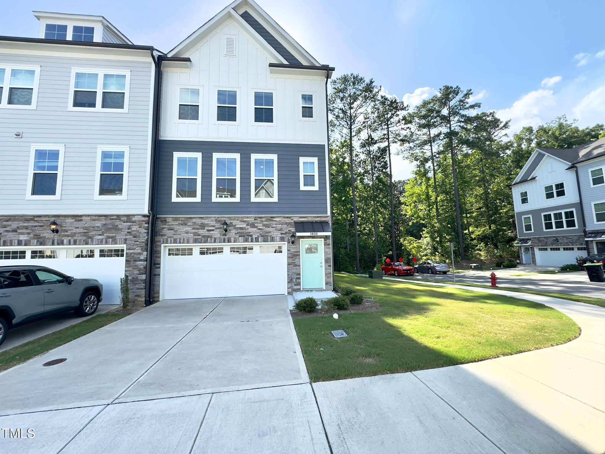 1800 Stroup Street Property Photo 1