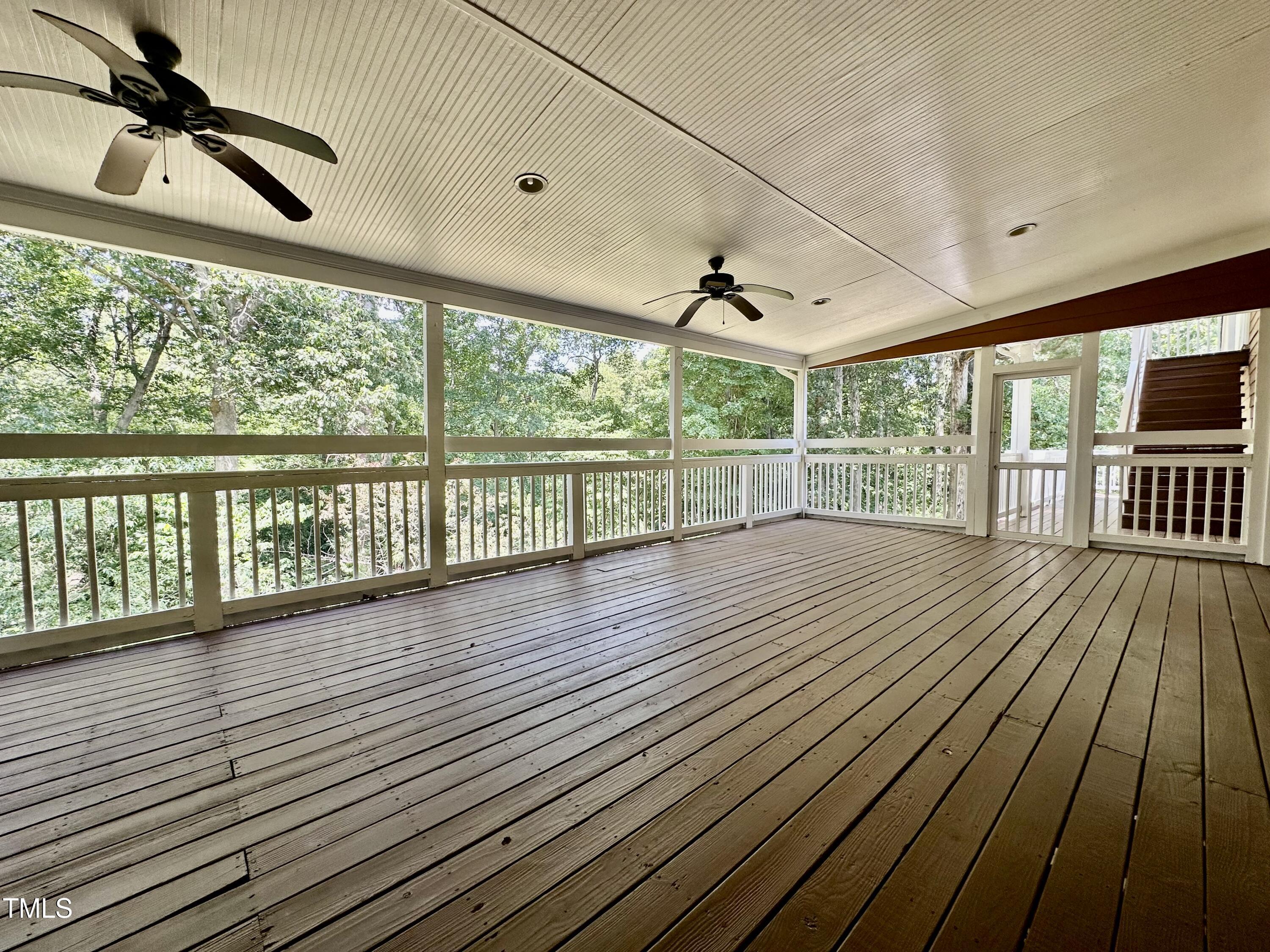 101 Creekside Drive Property Photo 22