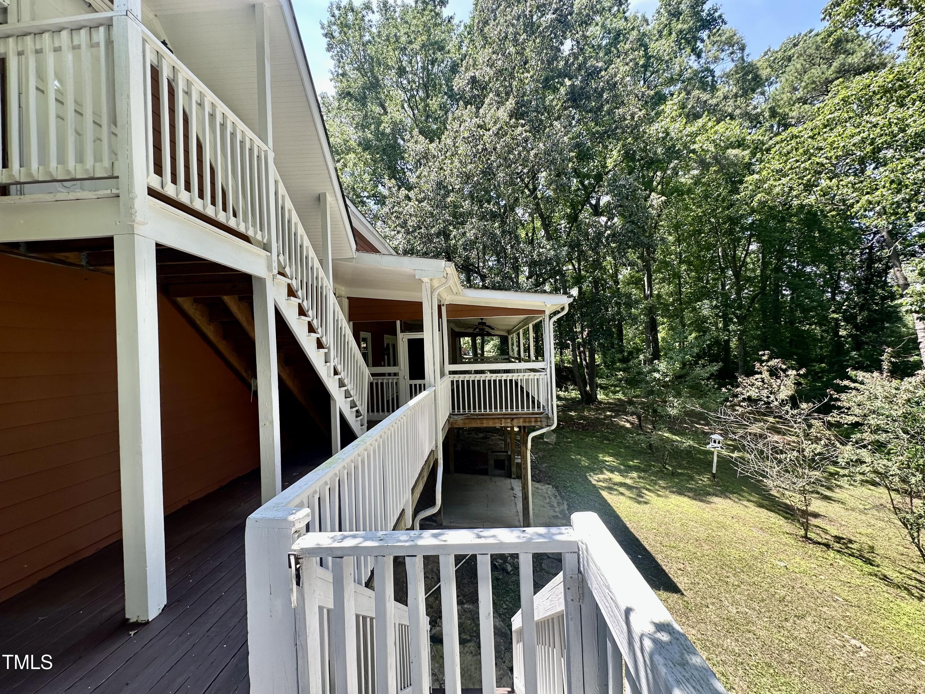 101 Creekside Drive Property Photo 25