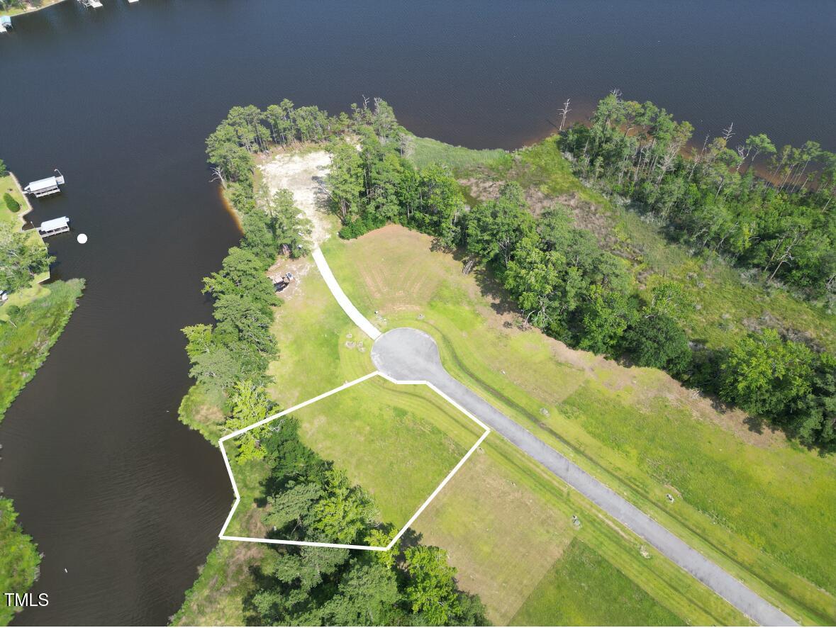 0 Pointe Harbor Drive Property Photo 2
