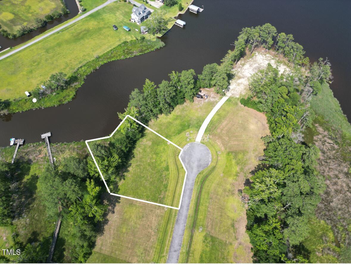 0 Pointe Harbor Drive Property Photo 4