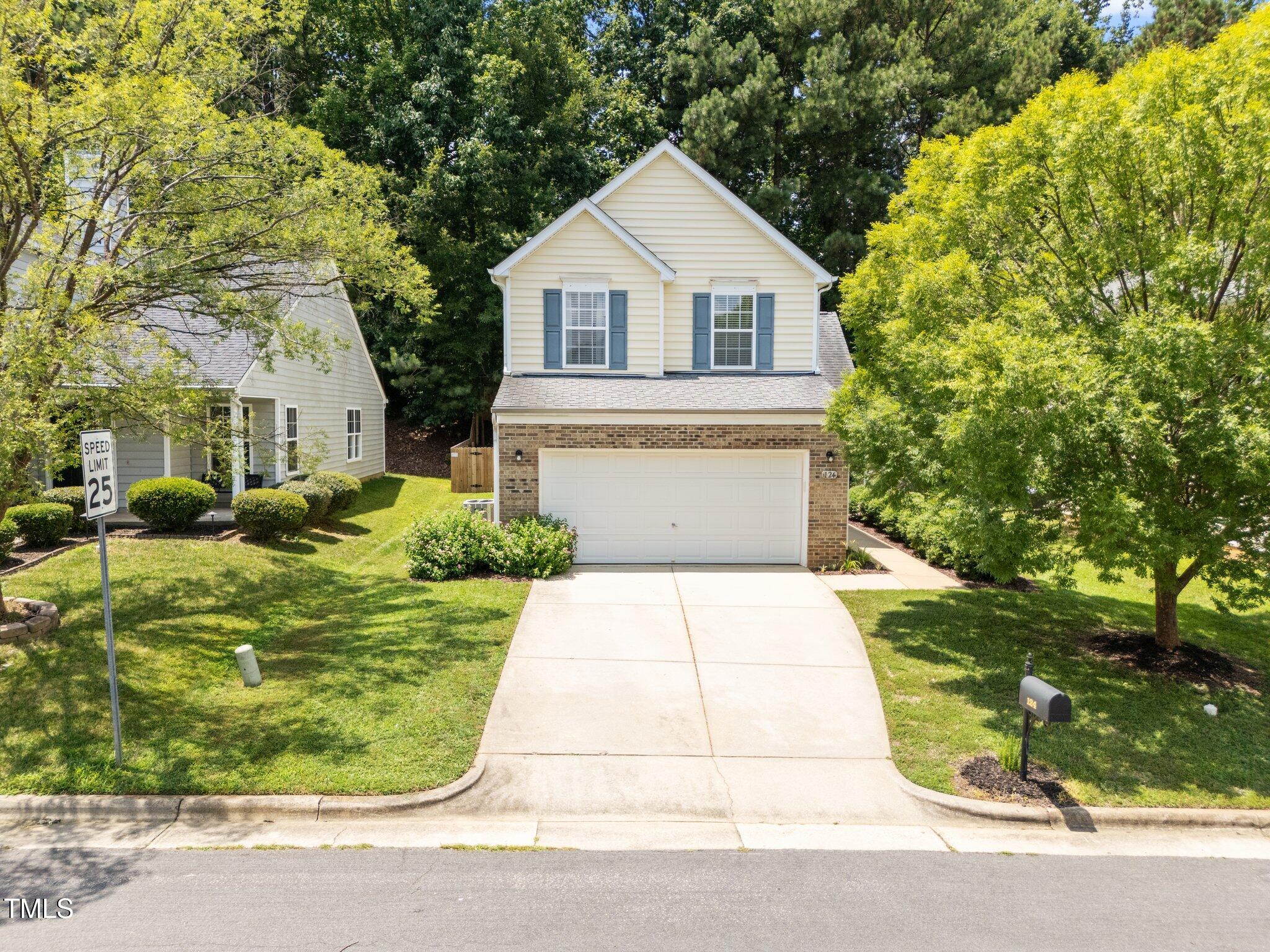 124 River Pearl Street Property Photo 2