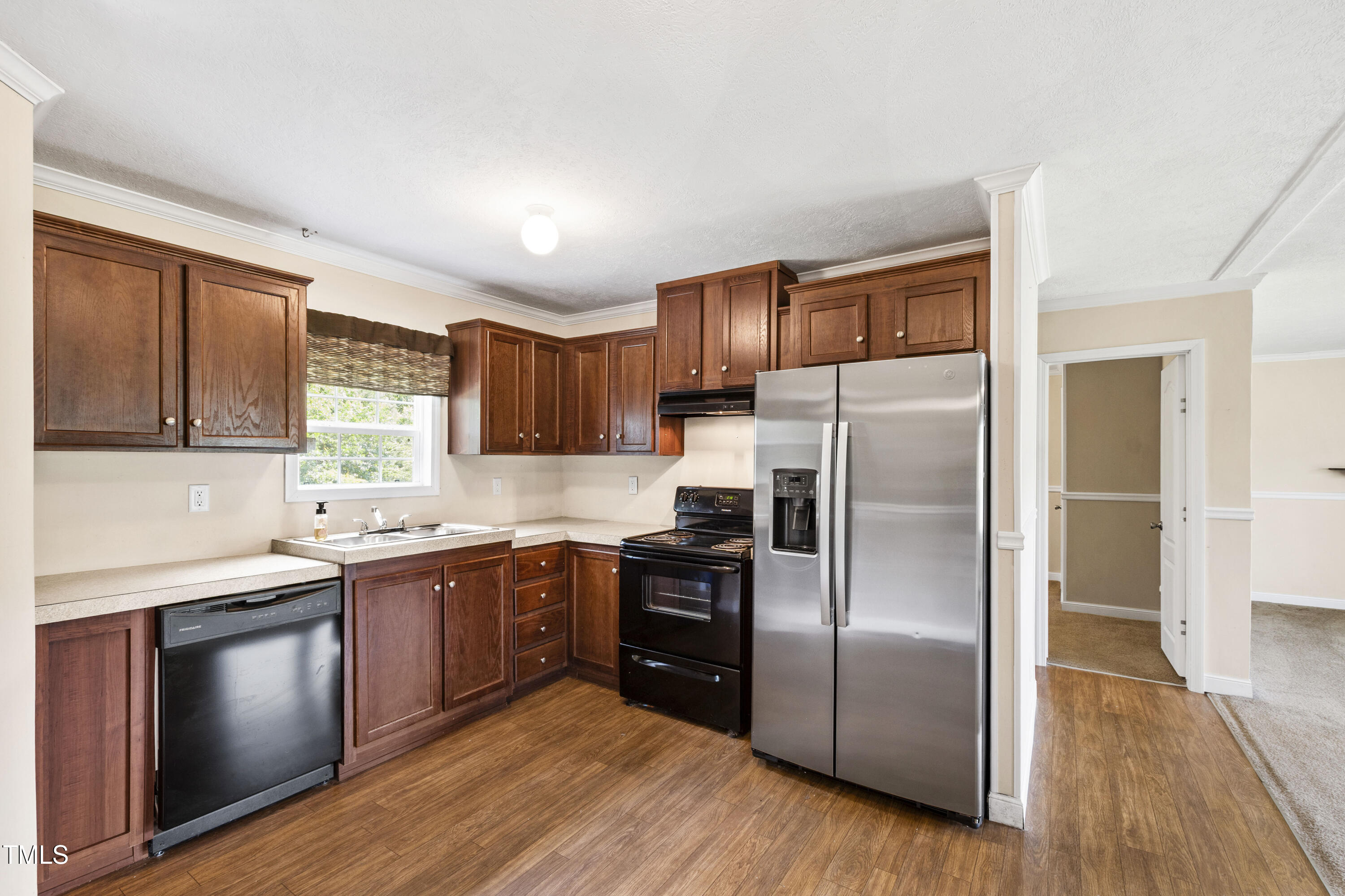 6671 South River Road Property Photo 13