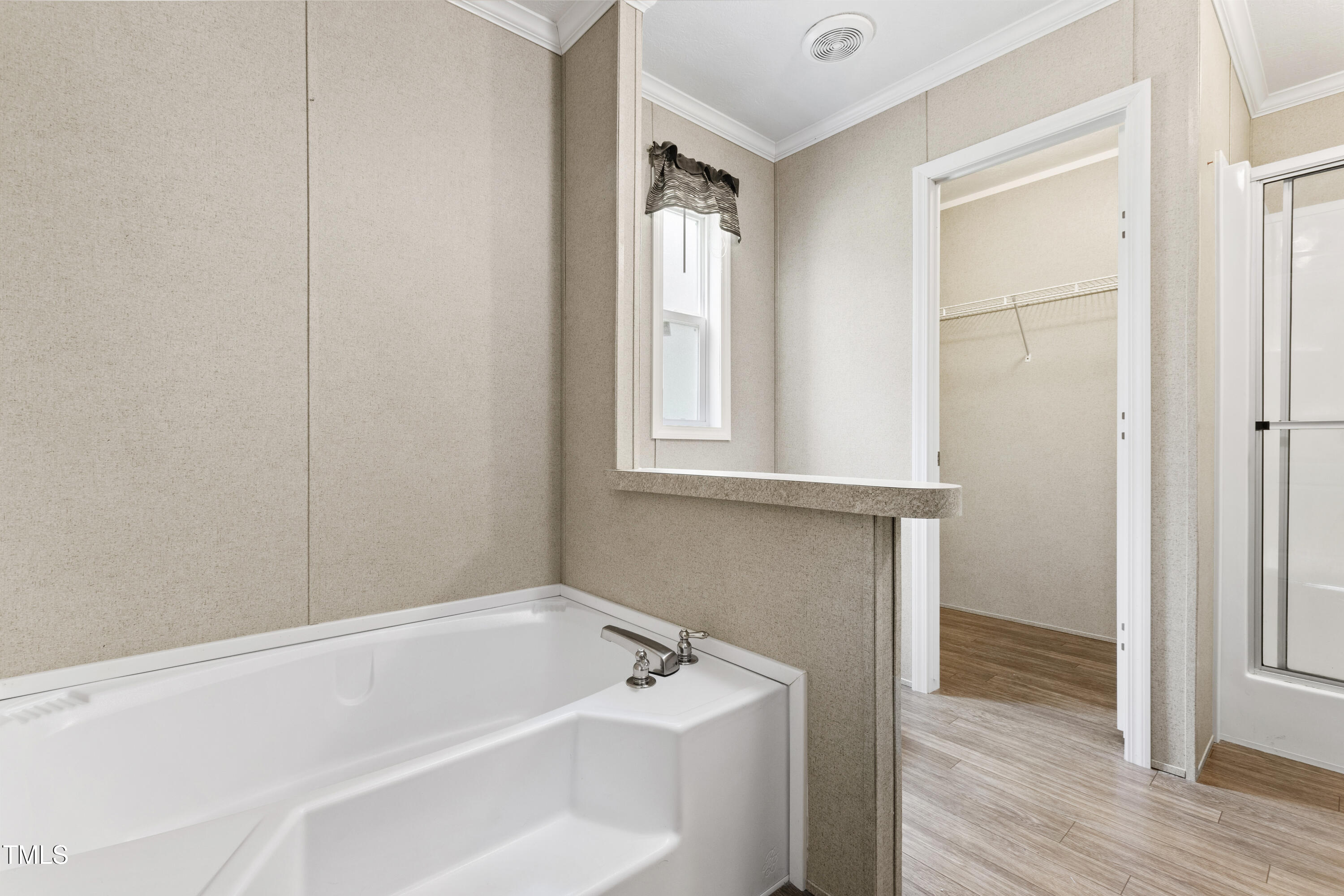 6671 South River Road Property Photo 18