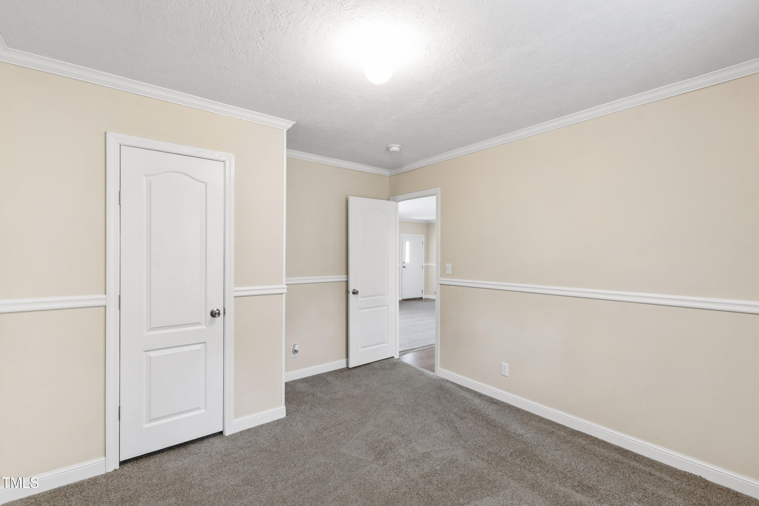 6671 South River Road Property Photo 21