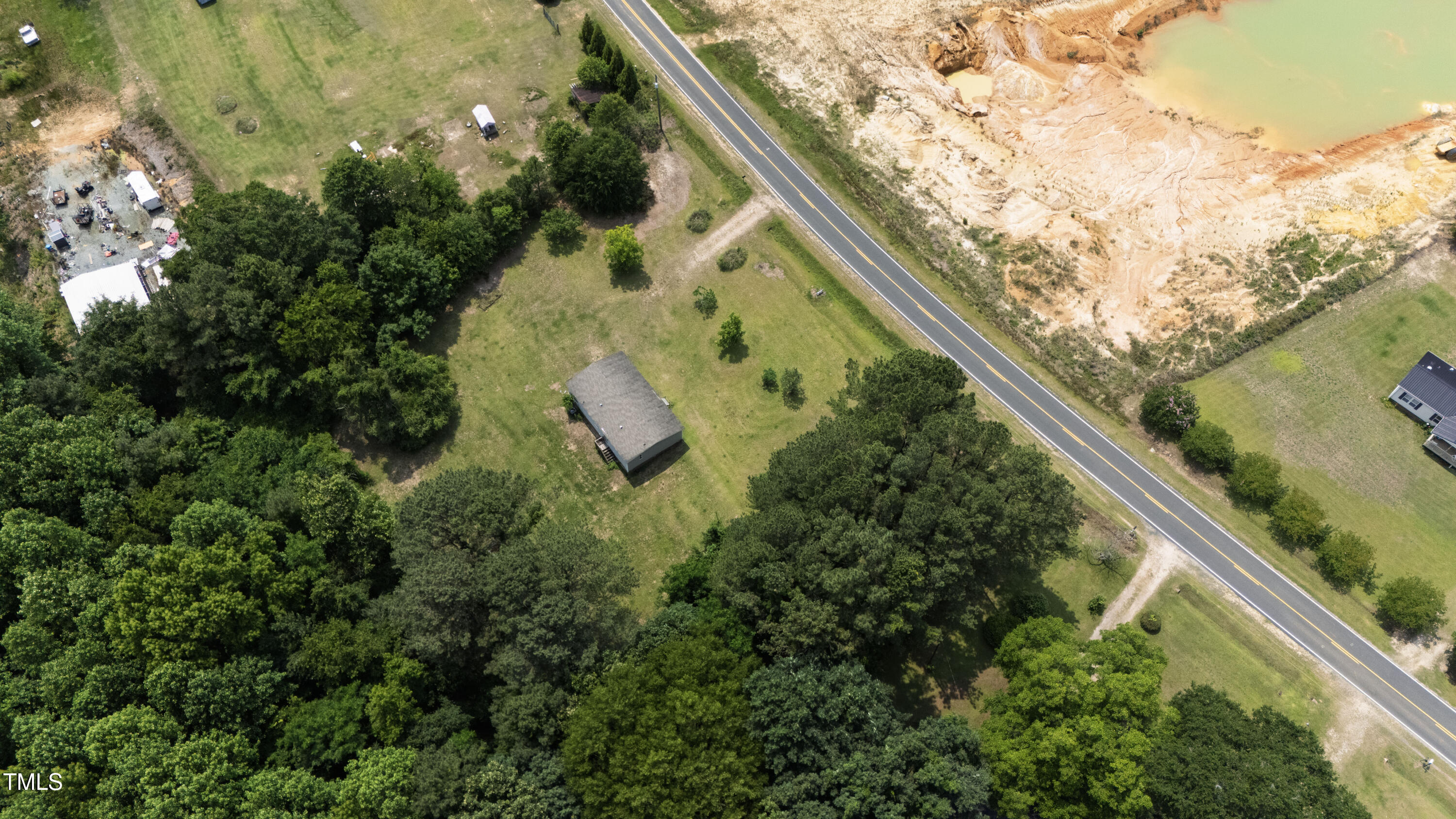 6671 South River Road Property Photo 27