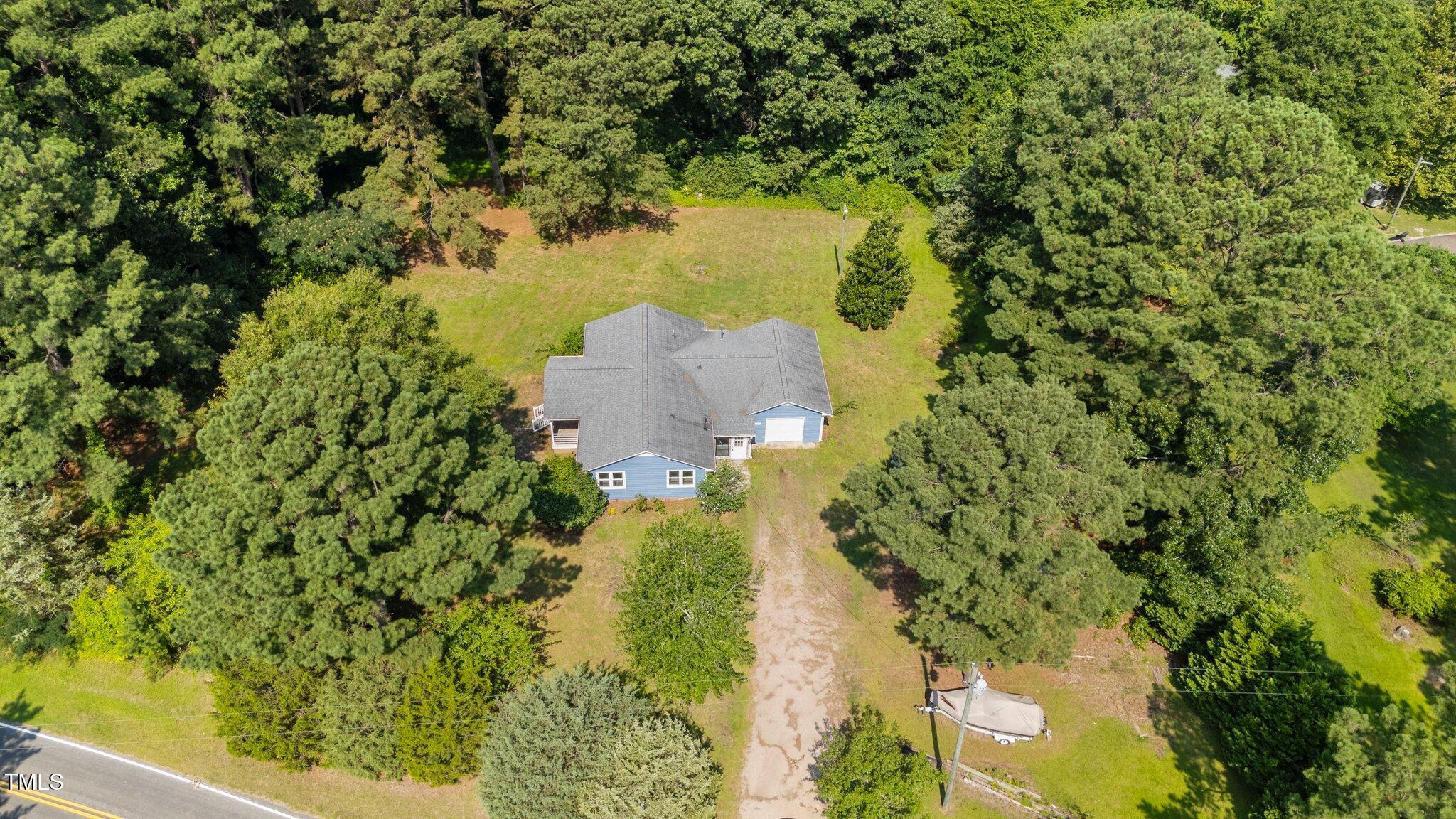 545 Barnette Road Property Photo 1