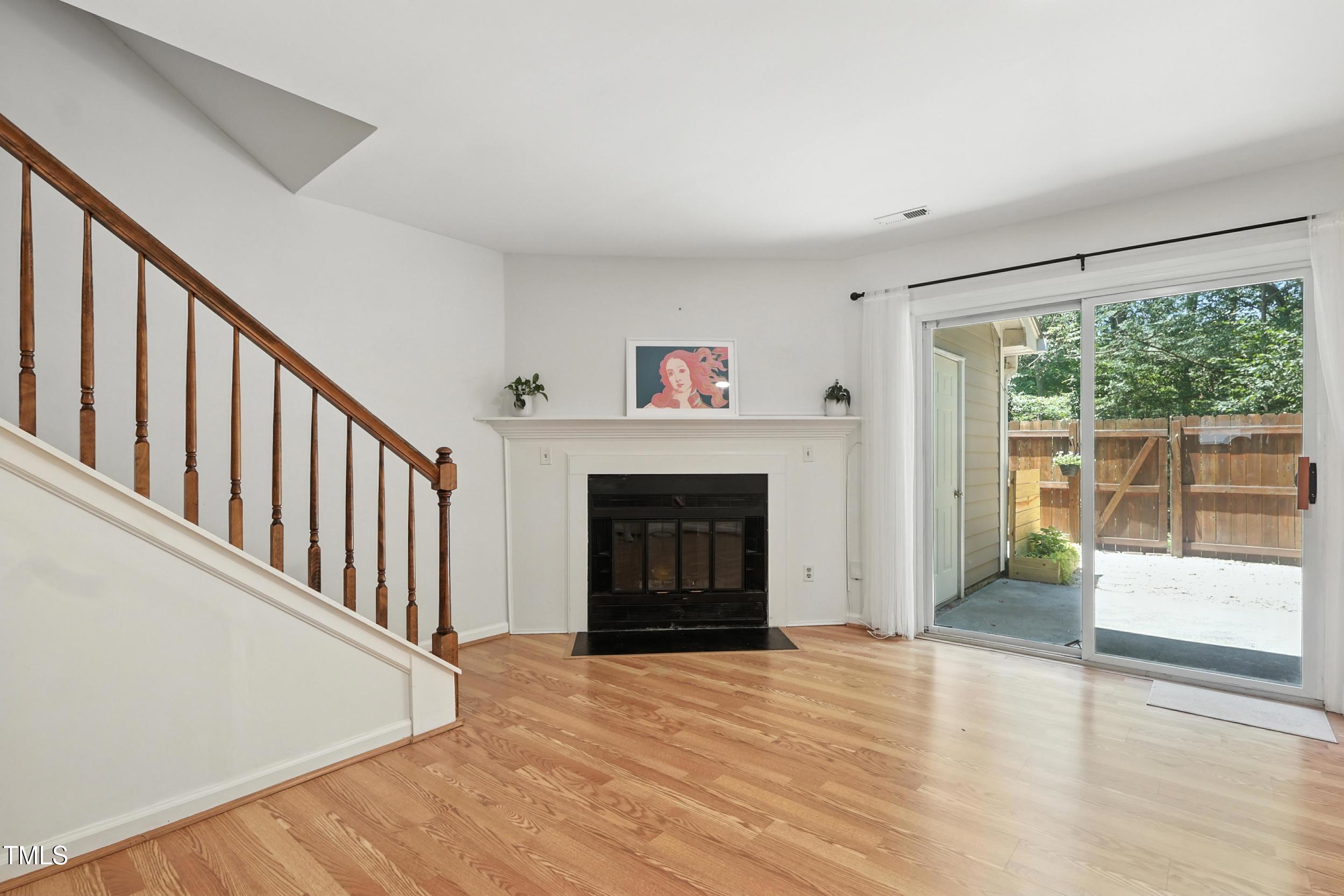 15 Hartford Court Property Photo 1