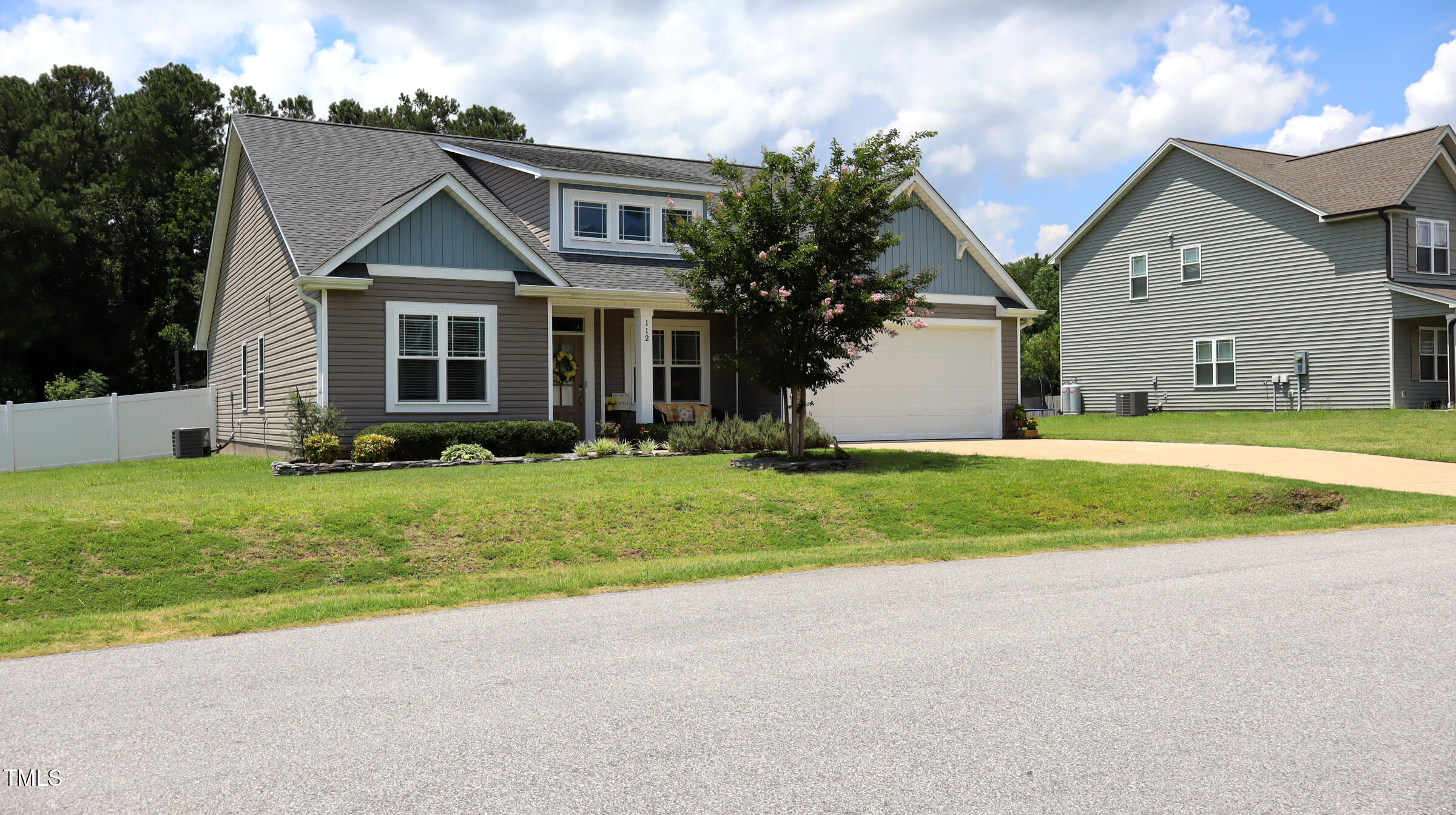112 Star Valley Drive Property Photo 2