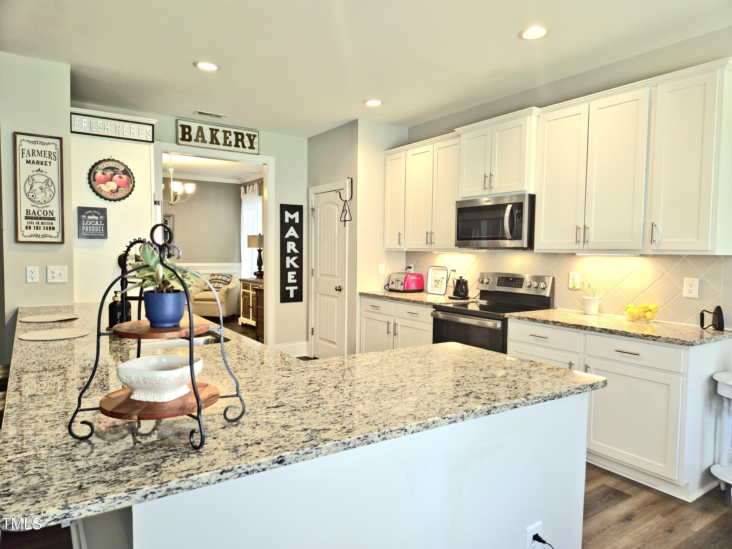 112 Star Valley Drive Property Photo 14