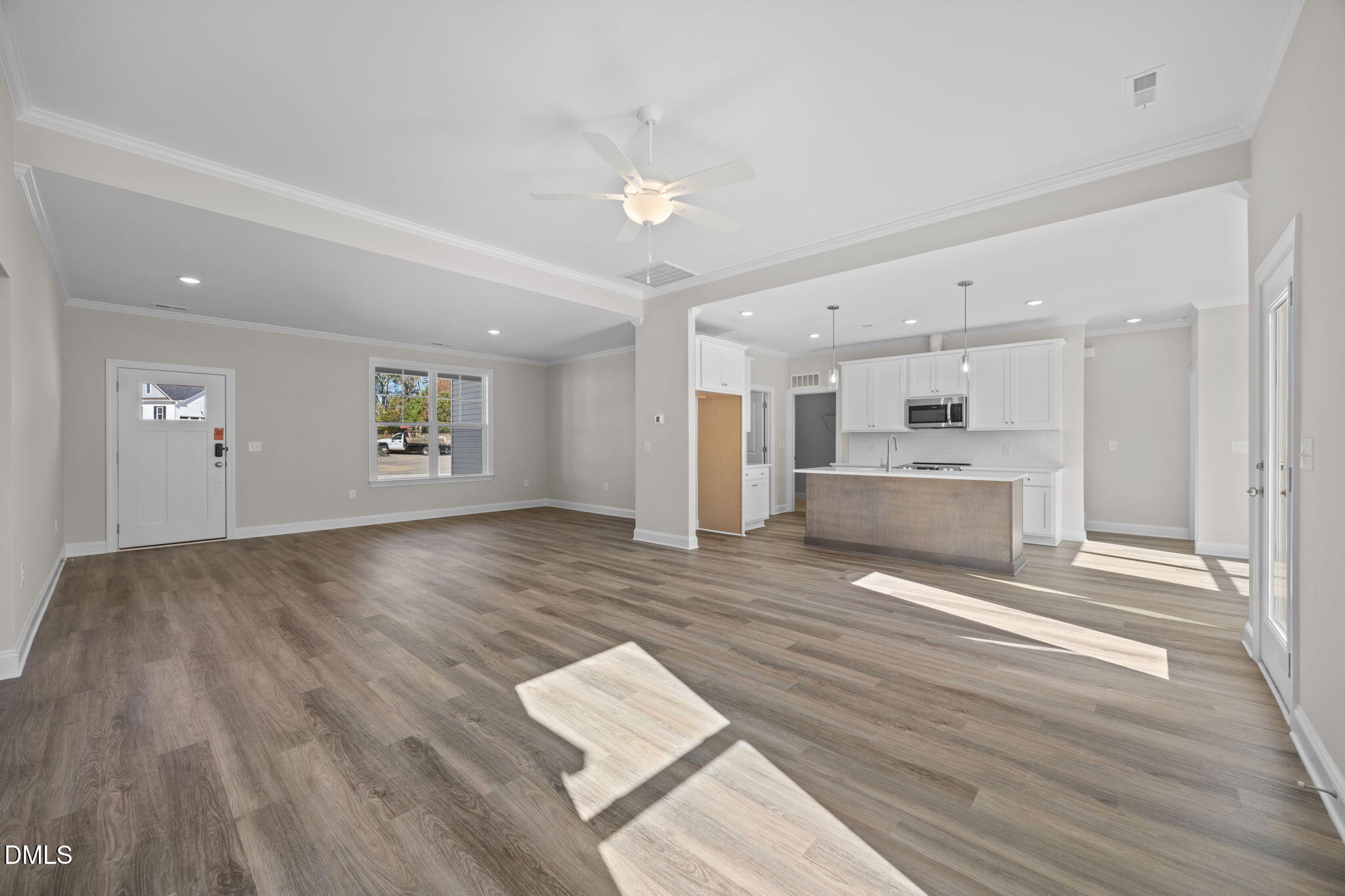 50 Uptown Court Property Photo 9
