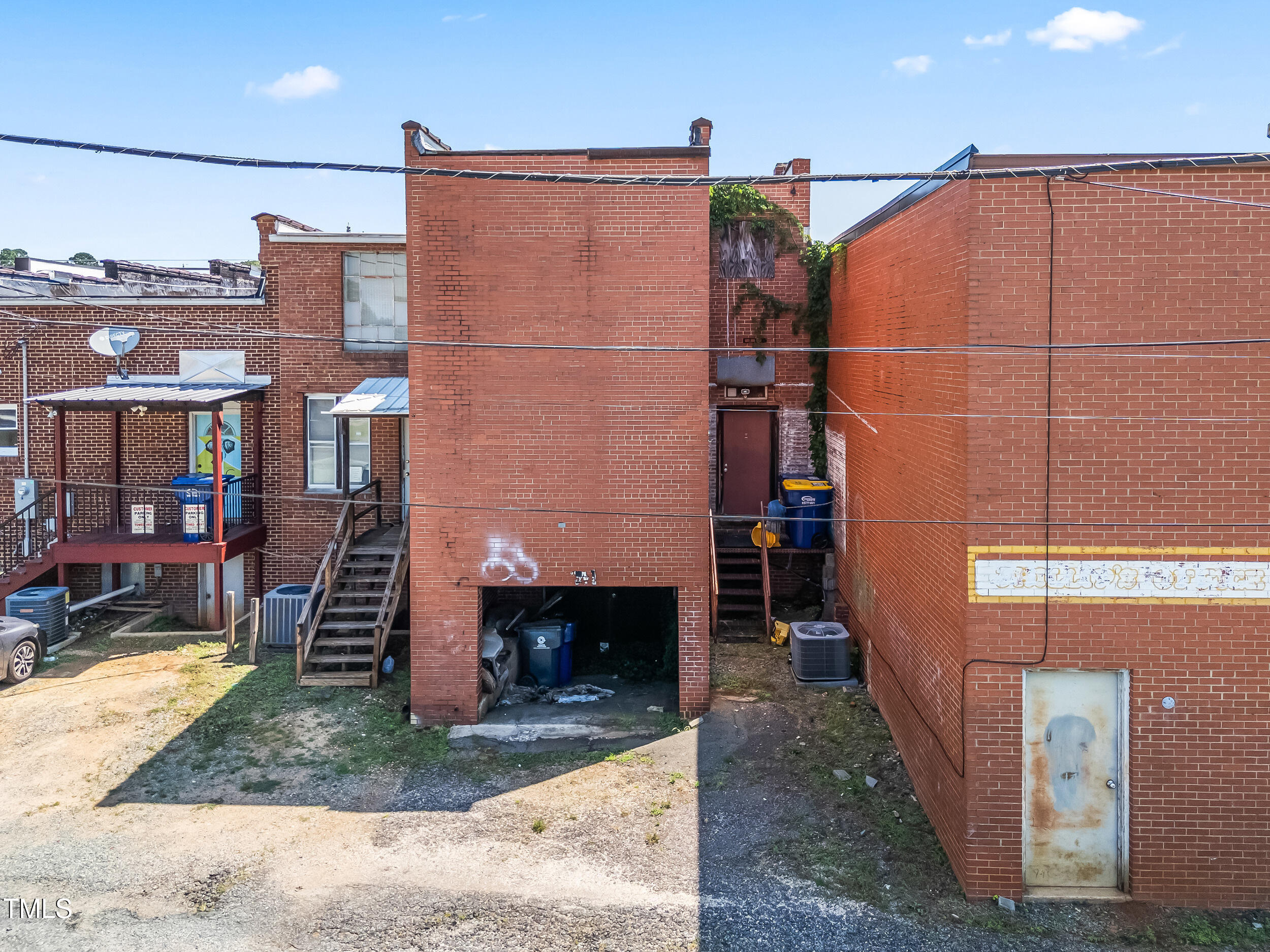 118 S Chatham Avenue Property Photo 3