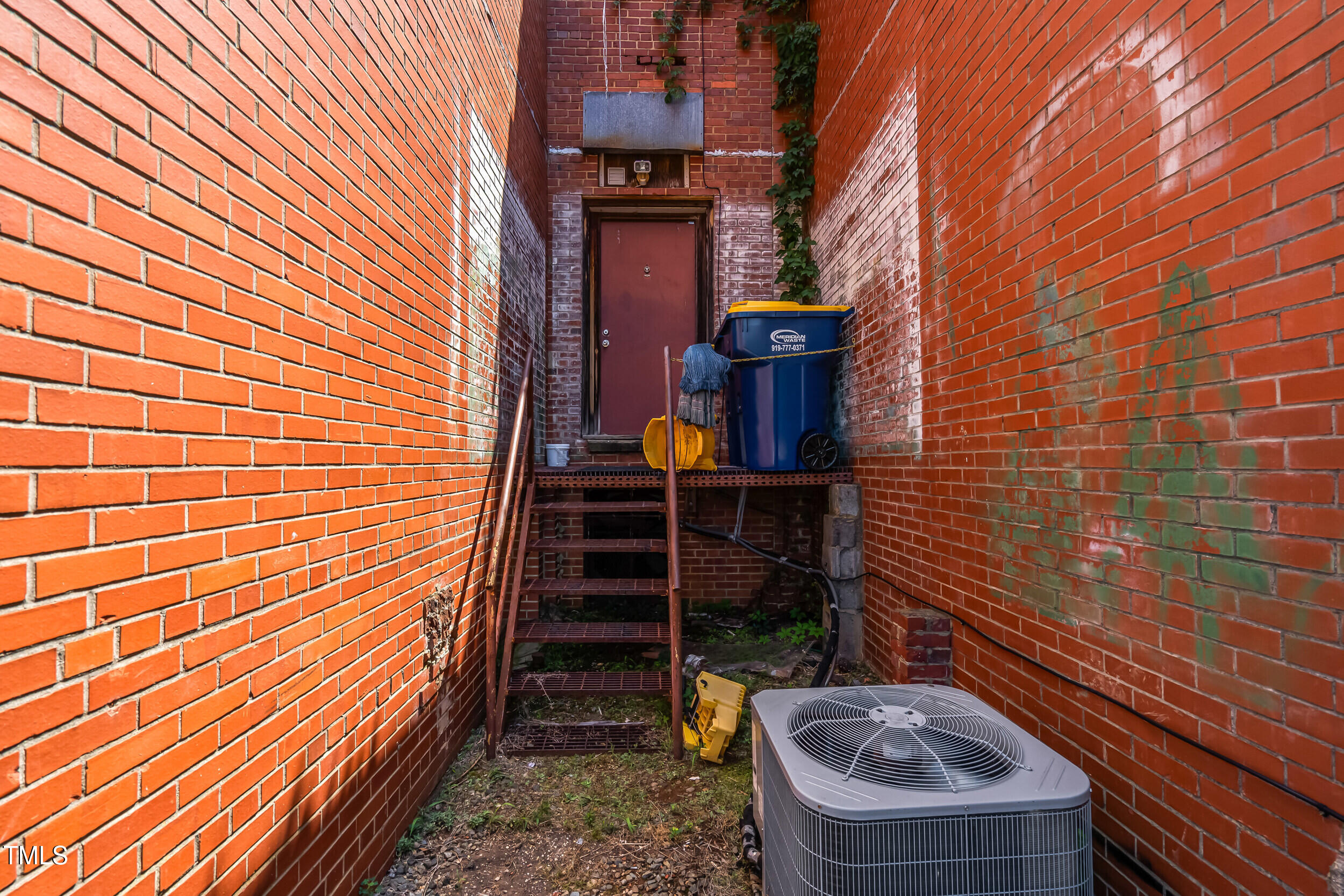 118 S Chatham Avenue Property Photo 29