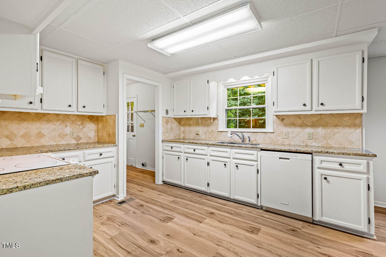 2330 Thunder Road Property Photo 10