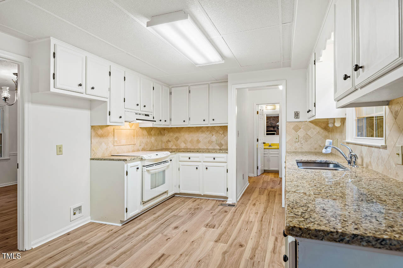 2330 Thunder Road Property Photo 11