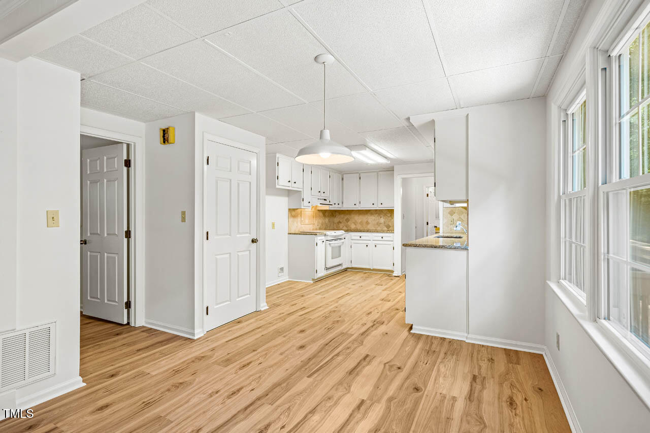 2330 Thunder Road Property Photo 14