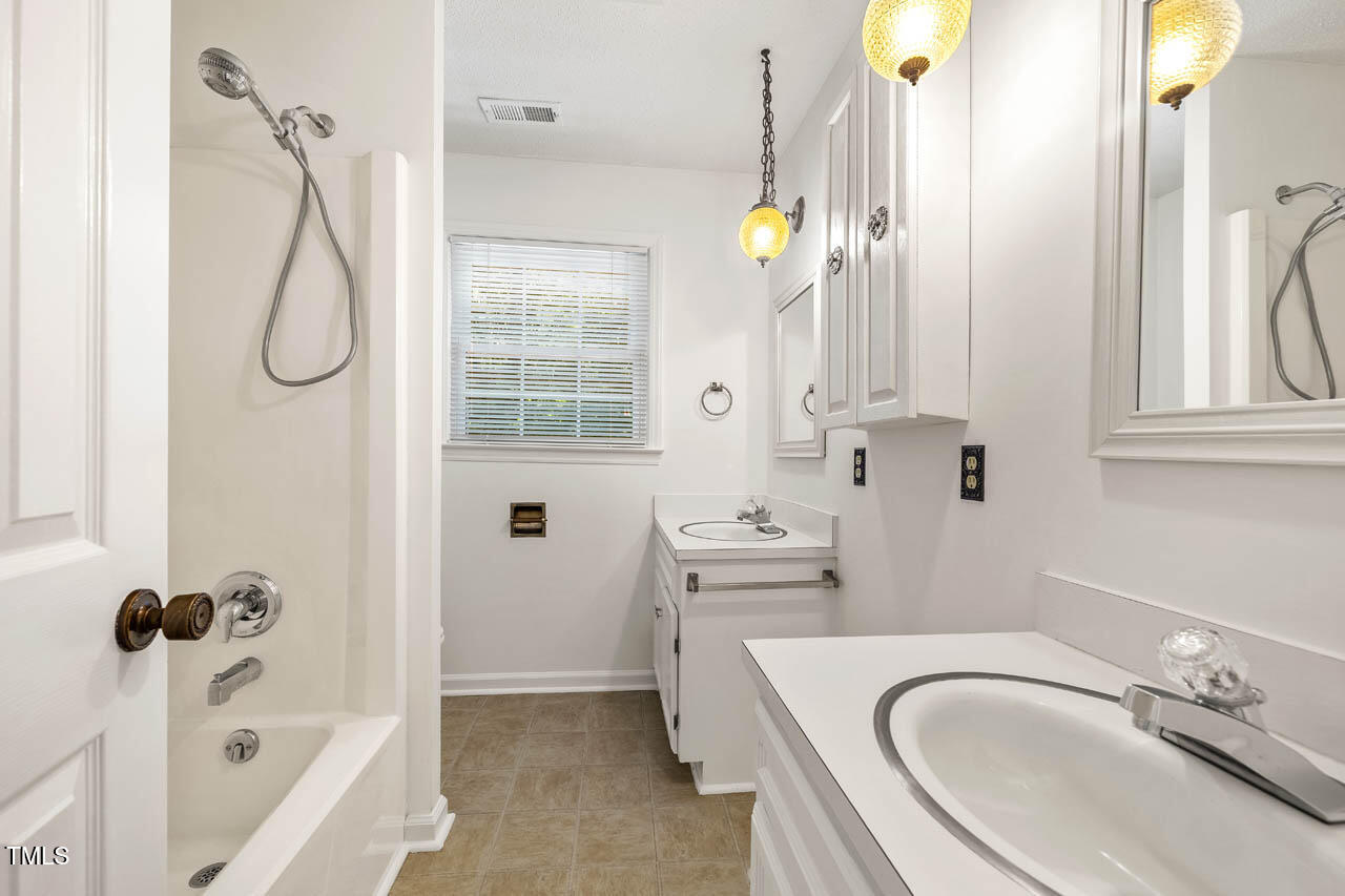 2330 Thunder Road Property Photo 26