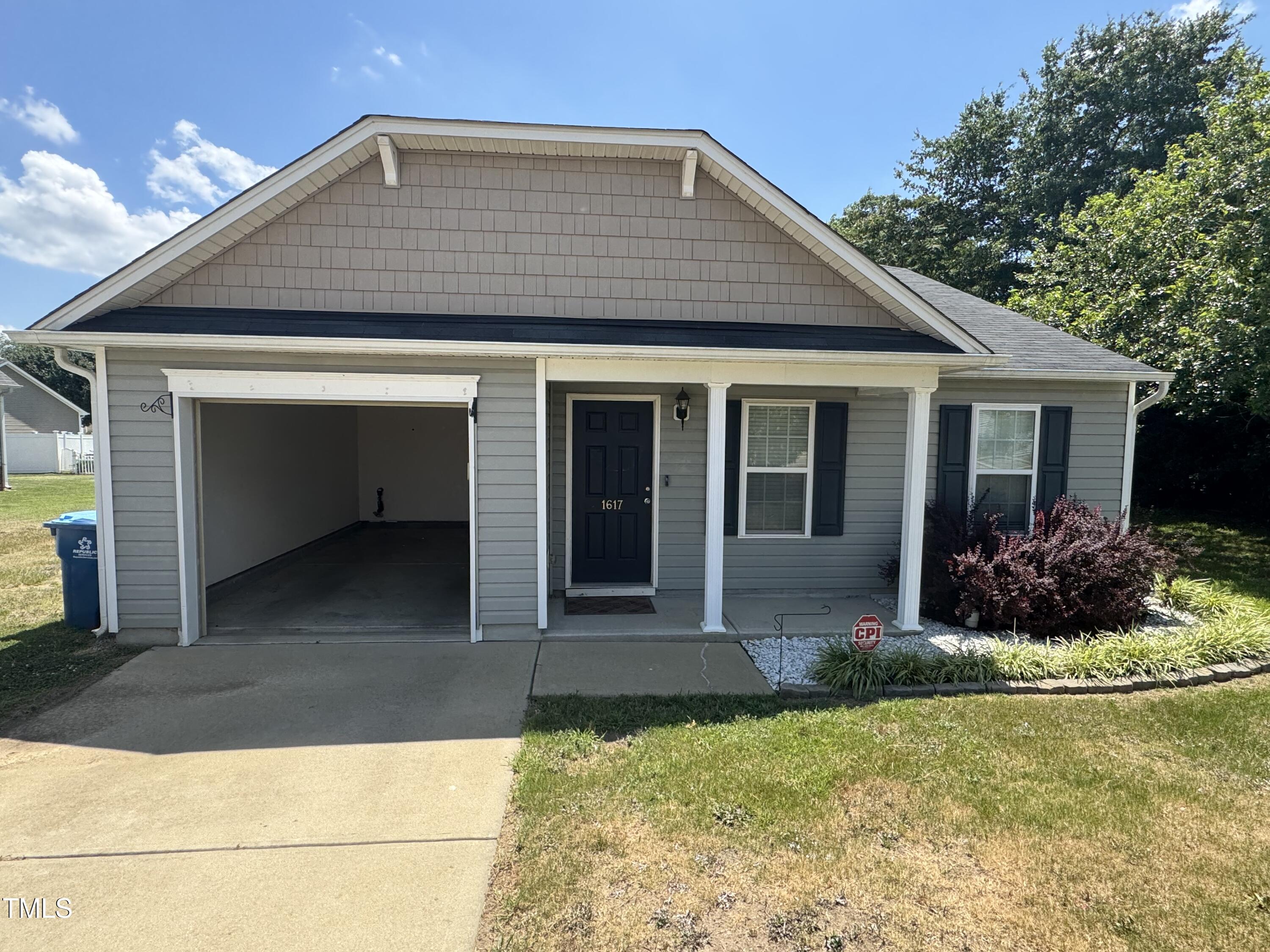 1617 Friendly Road Property Photo 1