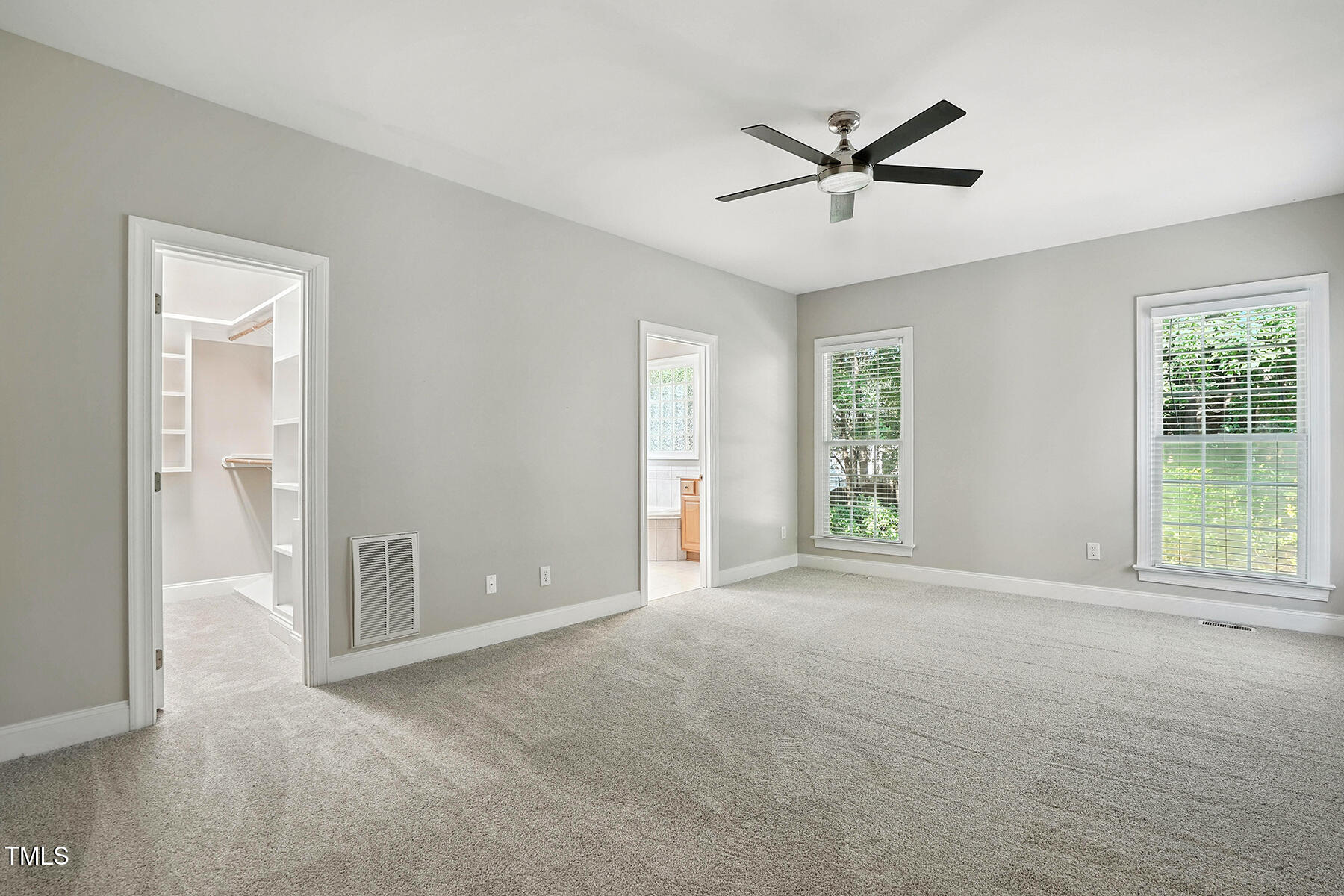 104 Vatersay Drive Property Photo 18